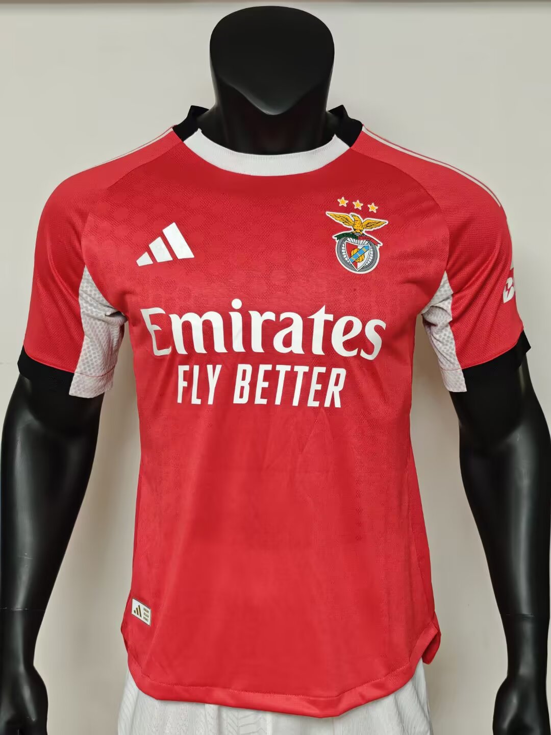 2025/2026 Player Version Benfica Home Football Jersey AAA fan-grade