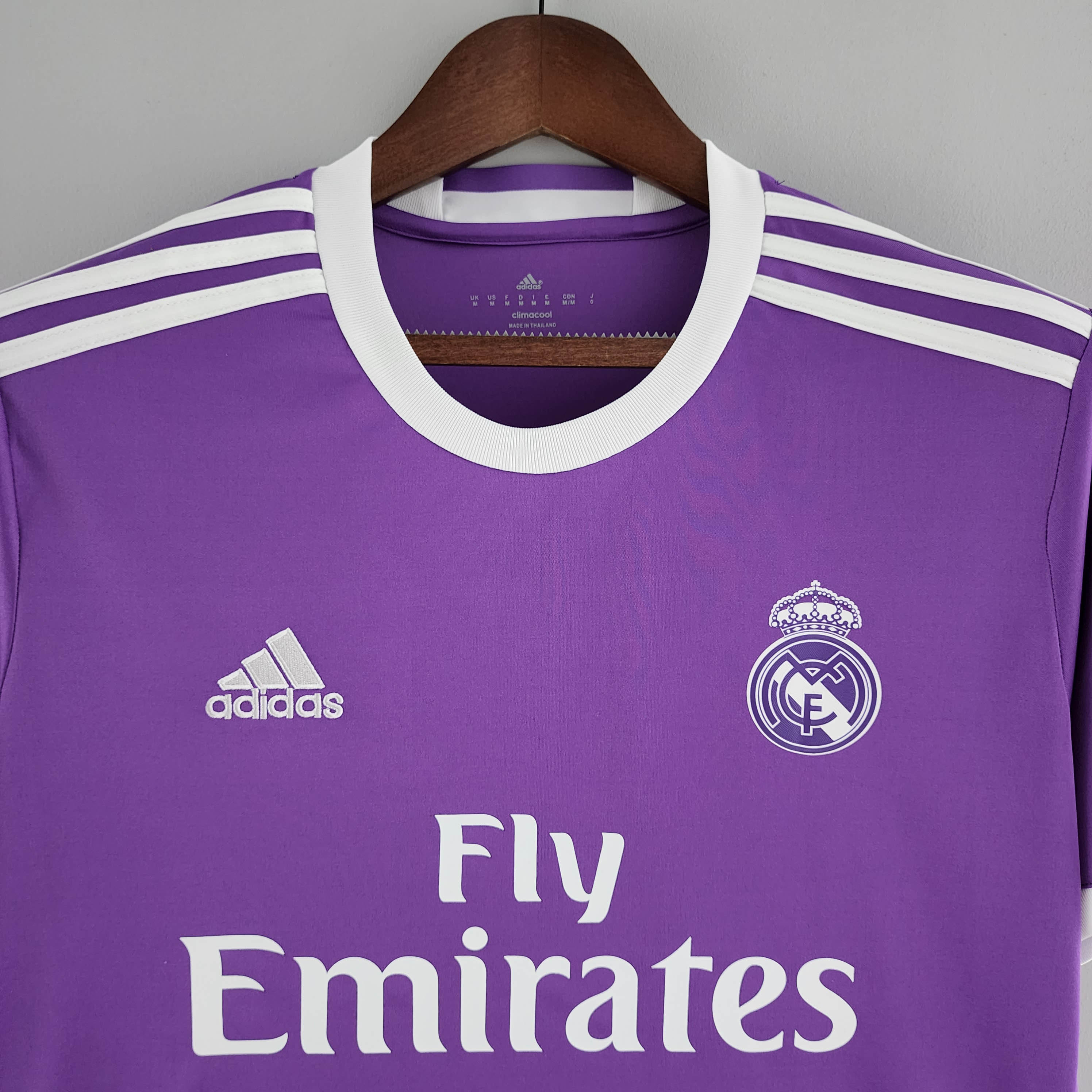2016/2017 Retro Real Madrid Away — view 3