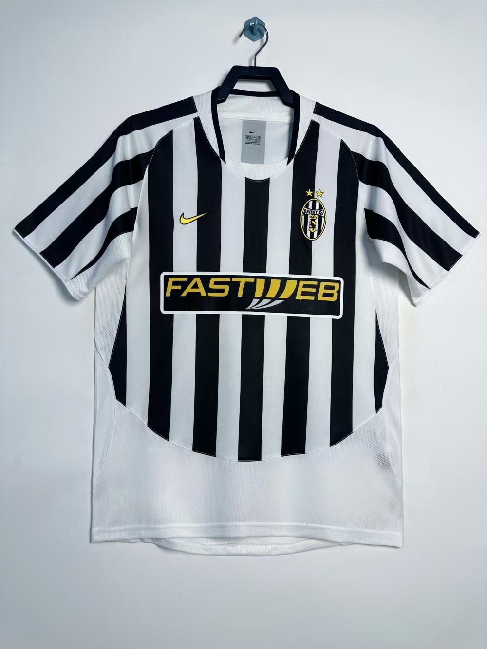 2003-2004 Retro Juventus Home Soccer Jersey AAA fan-grade