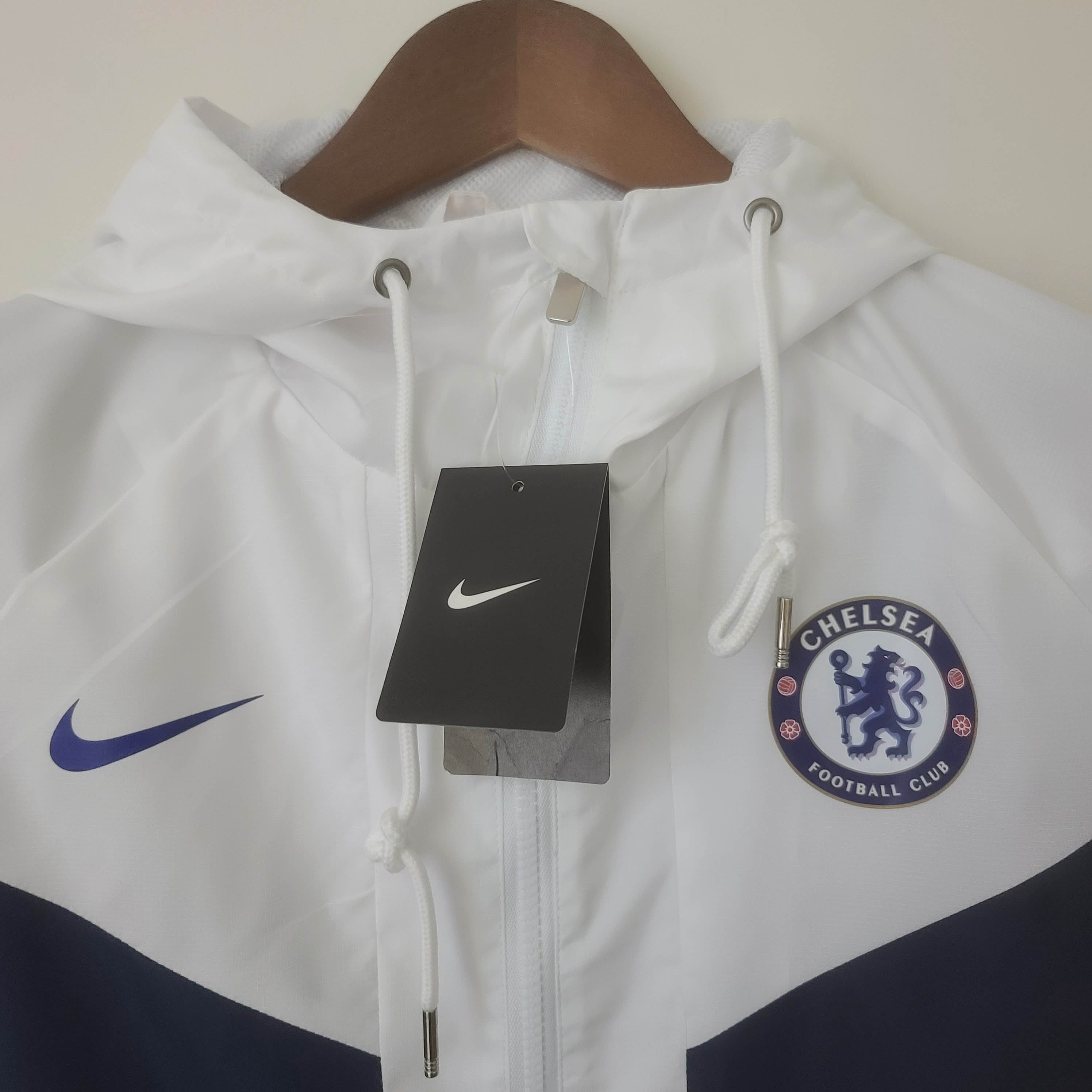 2022 Chelsea Windbreaker White — view 3