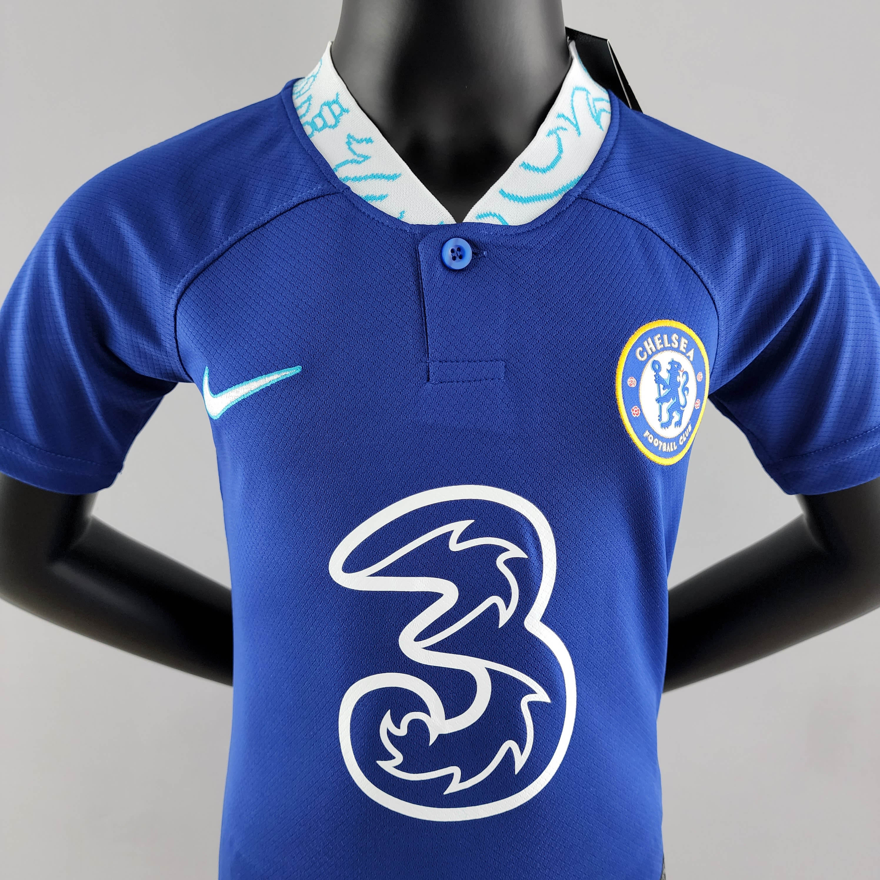 2022/2023 Chelsea Home Football Jersey Kids Size — view 3