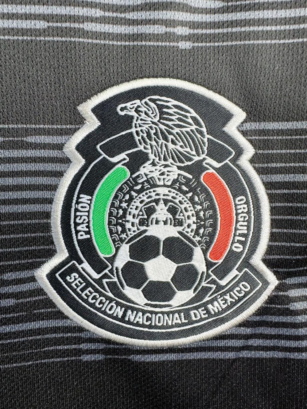 2019 Retro Mexico Home Soccer Jersey AAA fan-grade — view 5