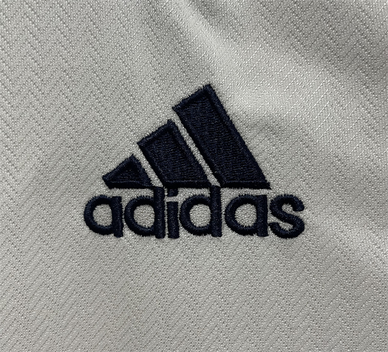 1998 Retro Spain Away Soccer Shirt AAA fan-grade — view 4