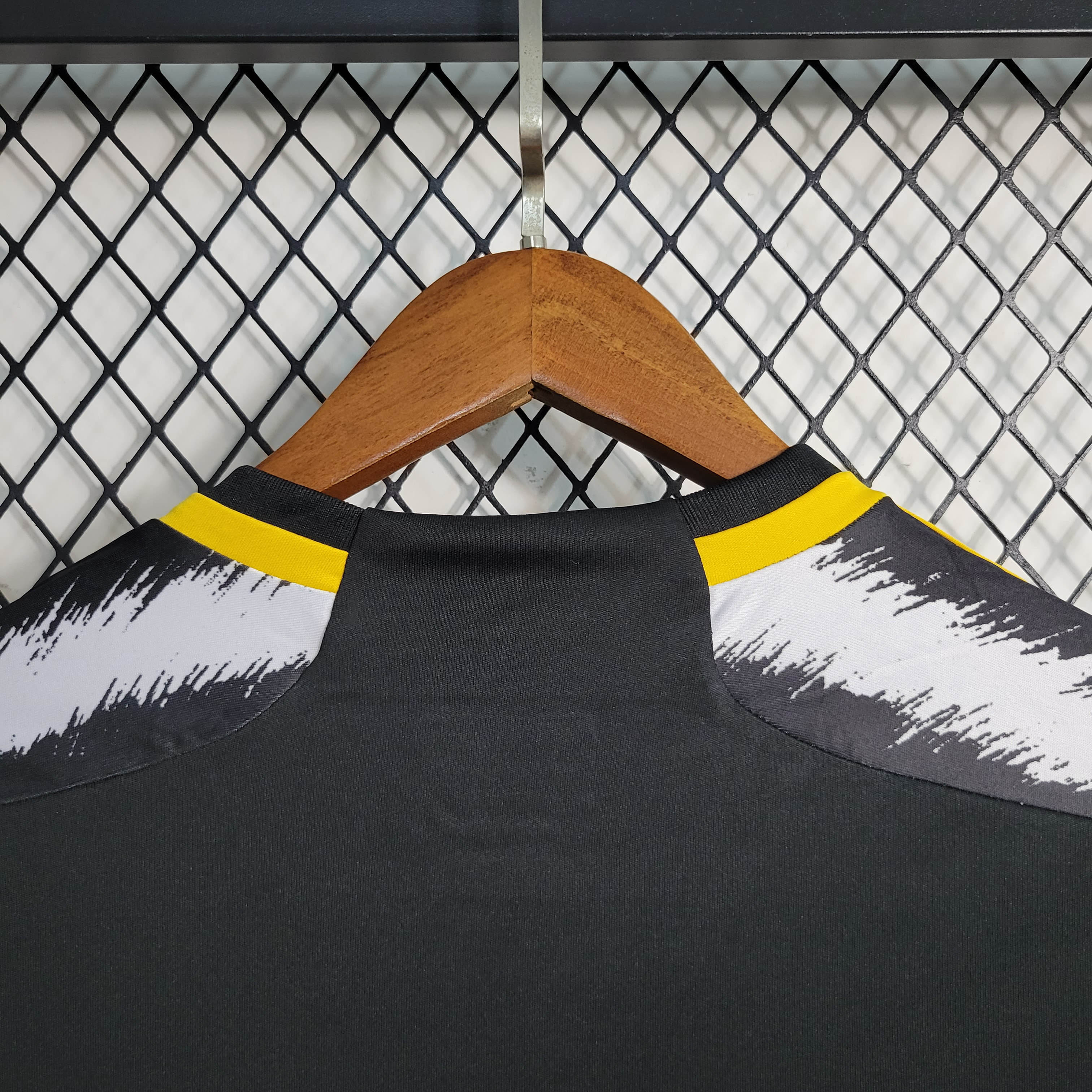 2023/2024 Long Sleeve Juventus Home AAA fan-grade — view 6