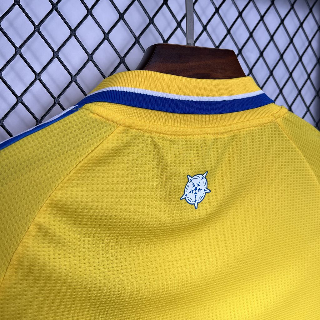 2024/2025 Leeds United Away Soccer Jersey AAA fan-grade — view 9