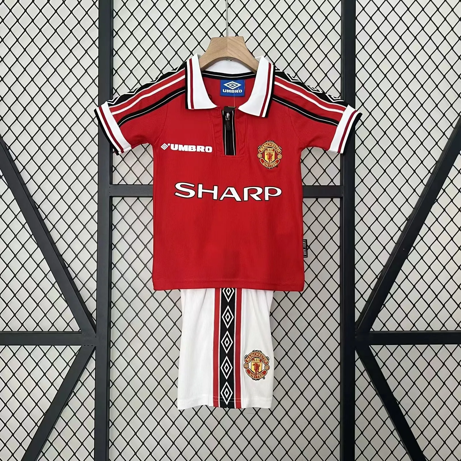 1998/1999 Maillot Rétro Manchester United Home Football Qualité Thaï Taille Enfant