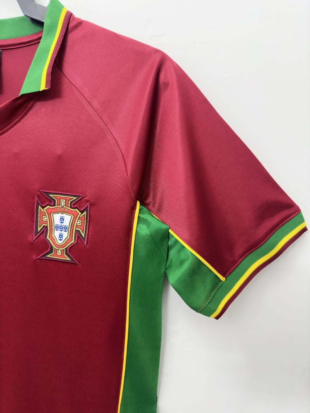 1998 Retro Portugal Home Football Shirt AAA fan-grade — view 6