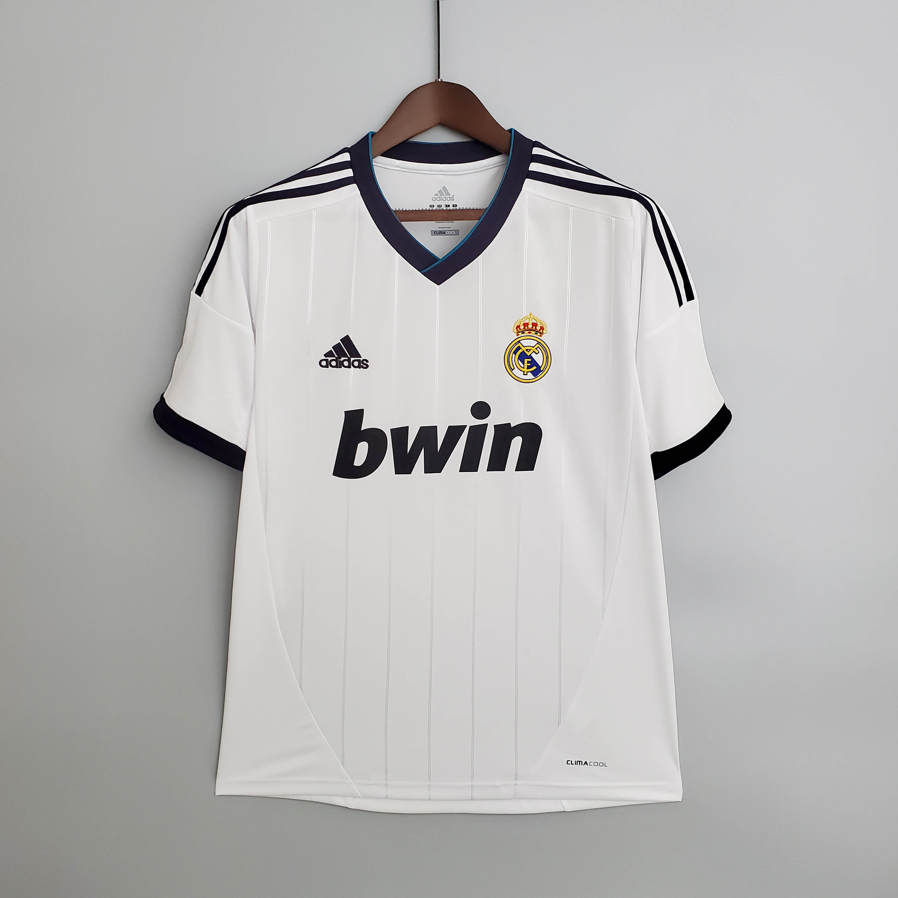 2012/2013 Retro Real Madrid Home — main view