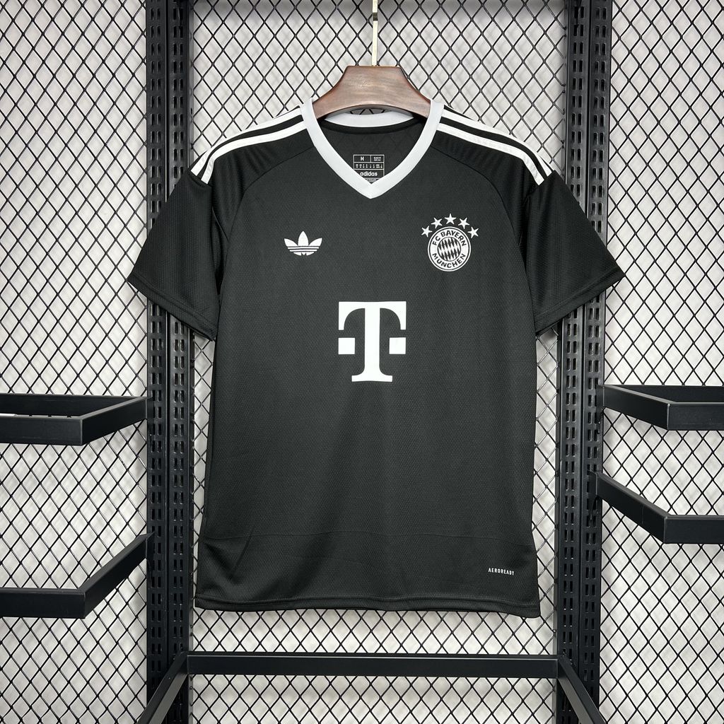Maillot de football d'entraînement 2024/2025 Bayern Munich Qualité Thaï