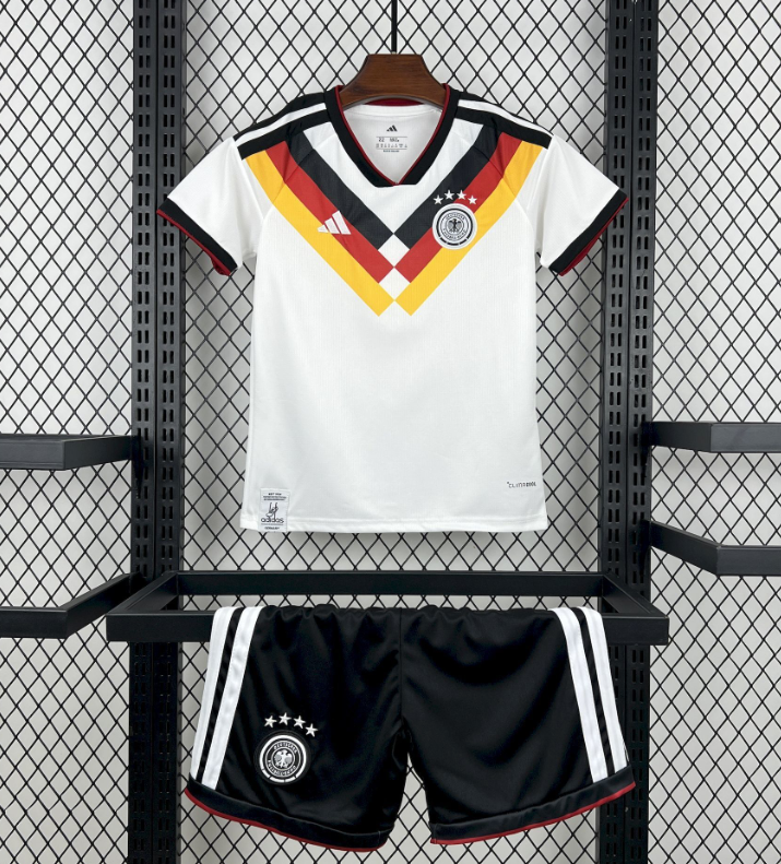2026 ドイツ ホーム サッカージャージ タイ品質 キッズサイズ