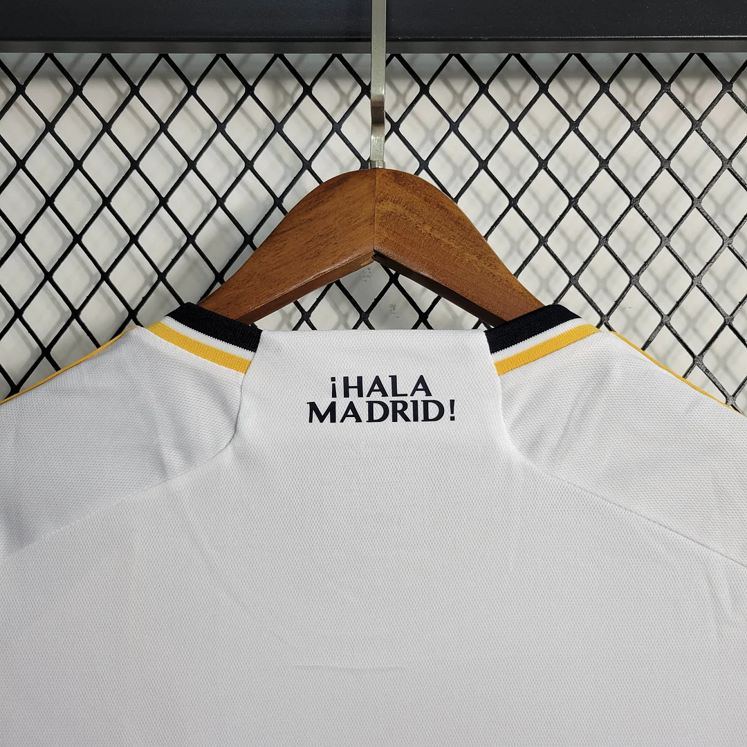2023/2024 Real Madrid Home Football Shirt — view 8