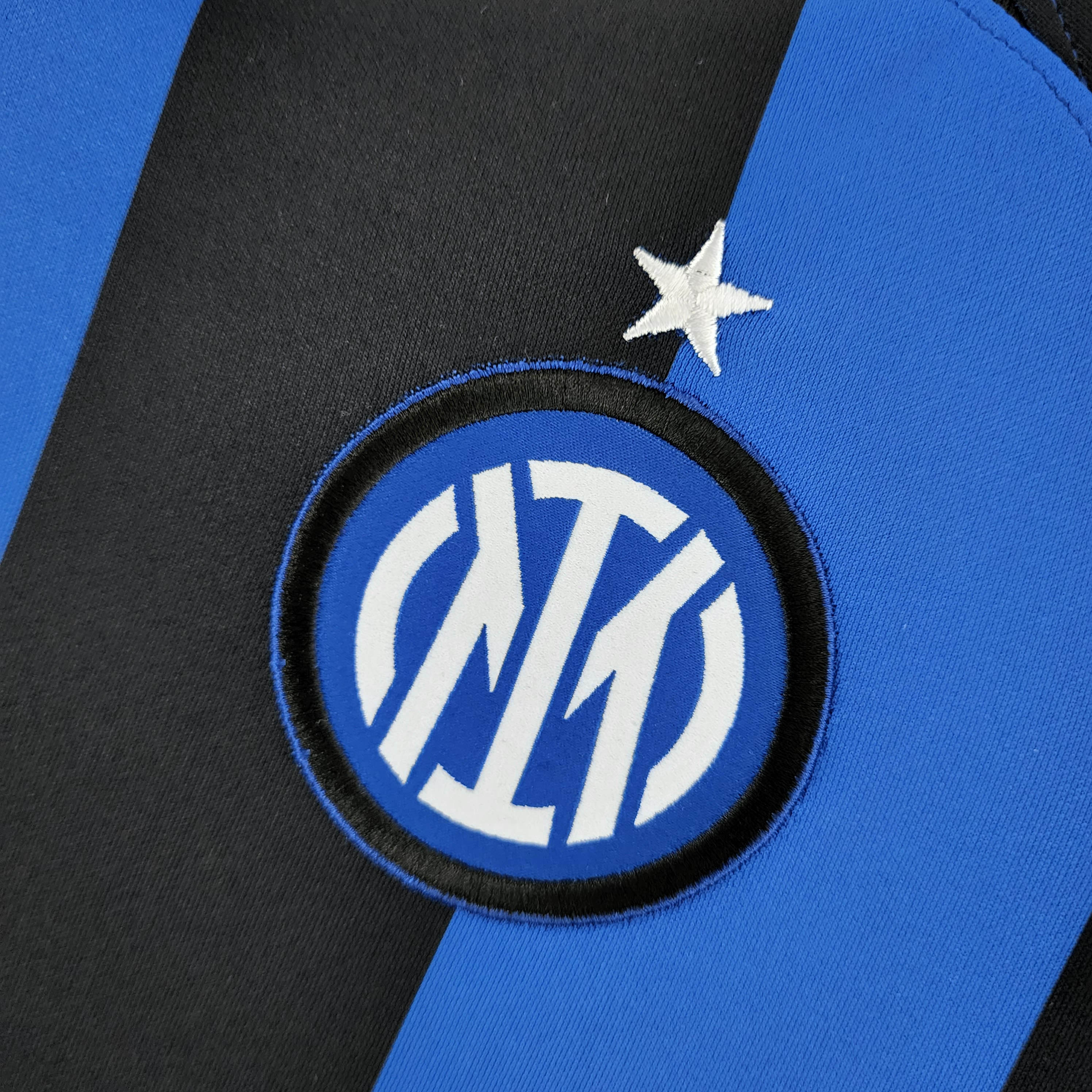 2022/2023 Internazionale Milan Home Football Jersey fan-grade — view 5