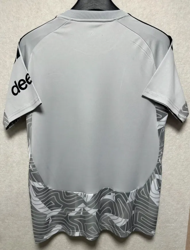 2026/2027 Arsenal Goalkeeper Football Jersey 1:1 Thai Quality — view 2