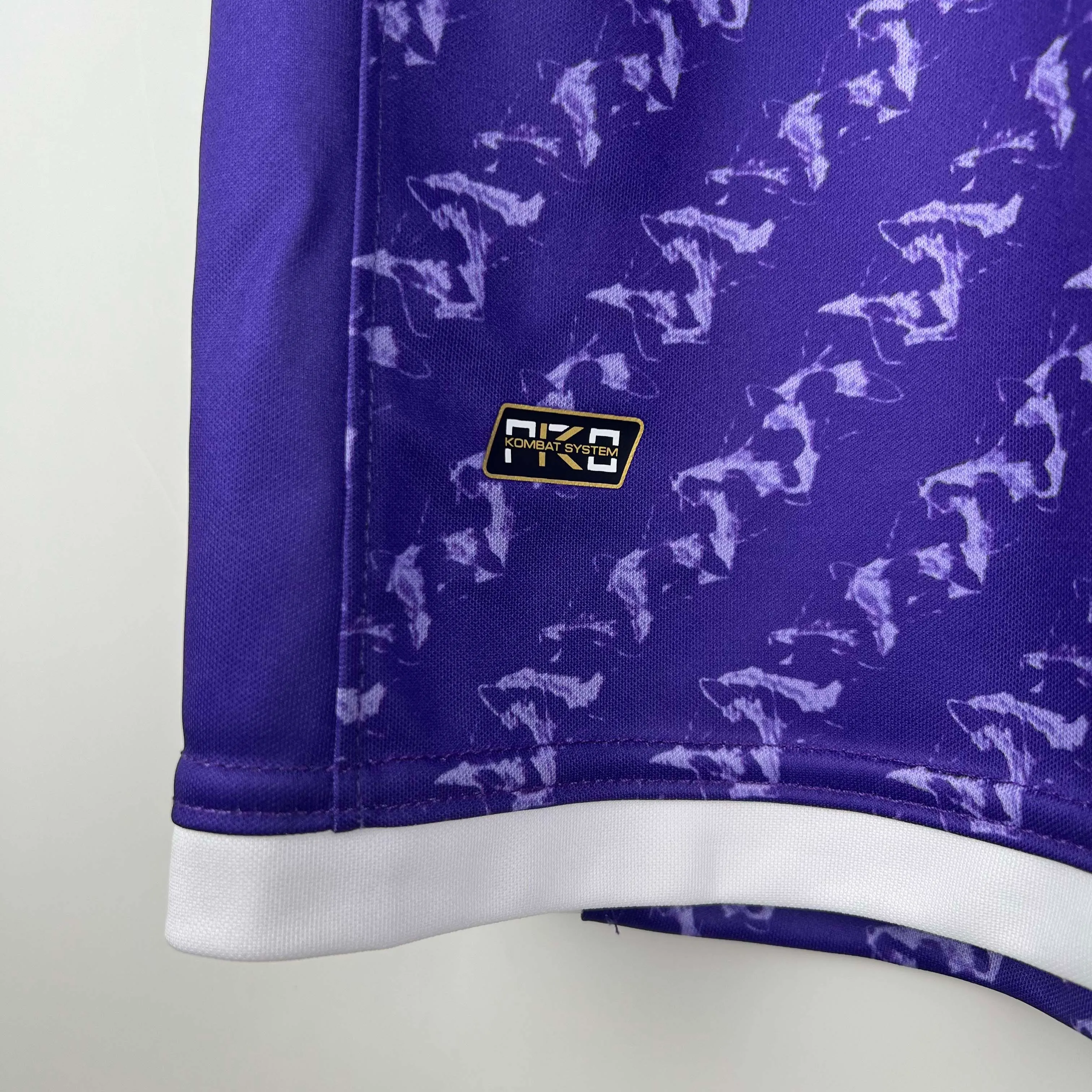 2023/2024 Fiorentina Home Soccer Jersey AAA fan-grade — view 9