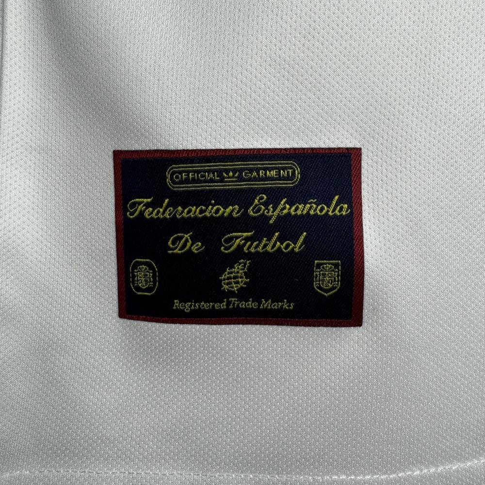 1996 Retro Spain Third Away Soccer Shirt AAA fan-grade — view 6