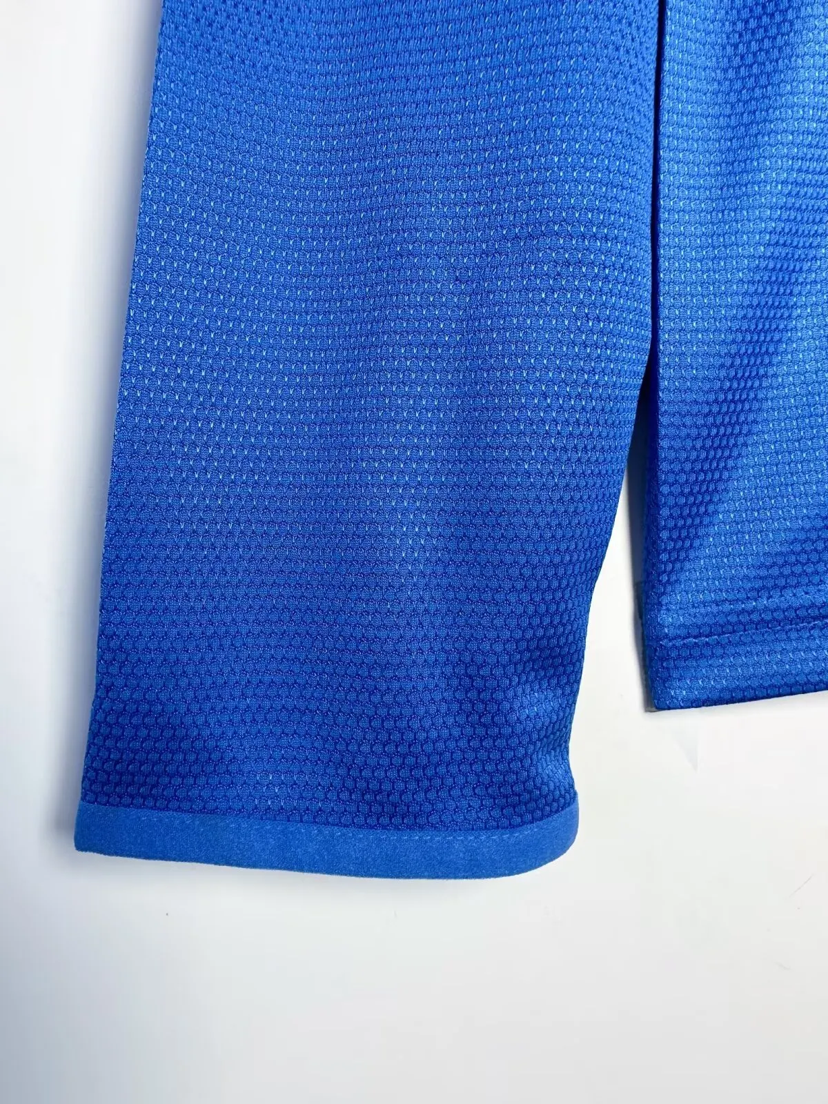 2006 Retro Italy Long sleeves Home Soccer Shirt AAA fan-grade — view 8