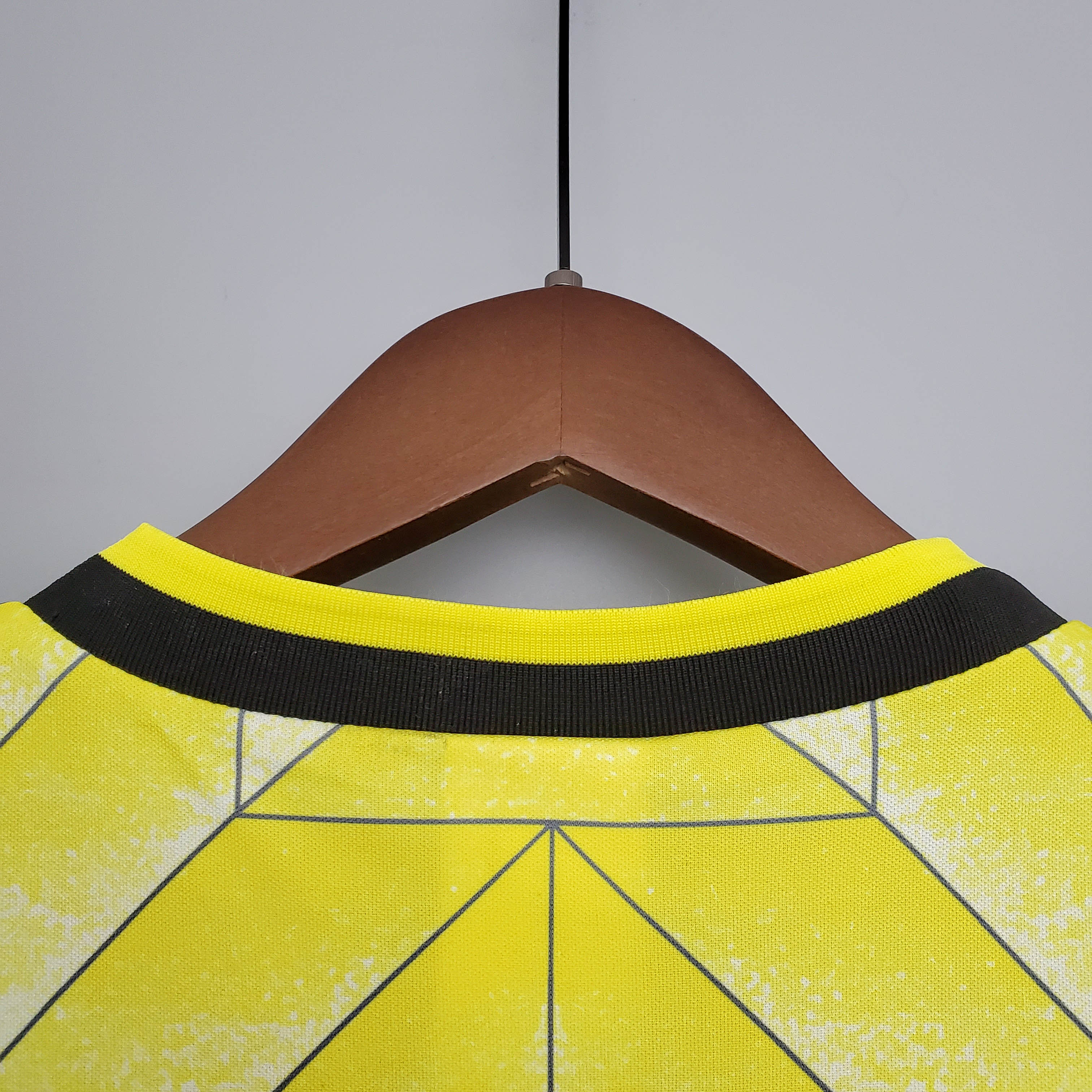1988/1989 Retro Dortmund Home Football Shirt — view 6