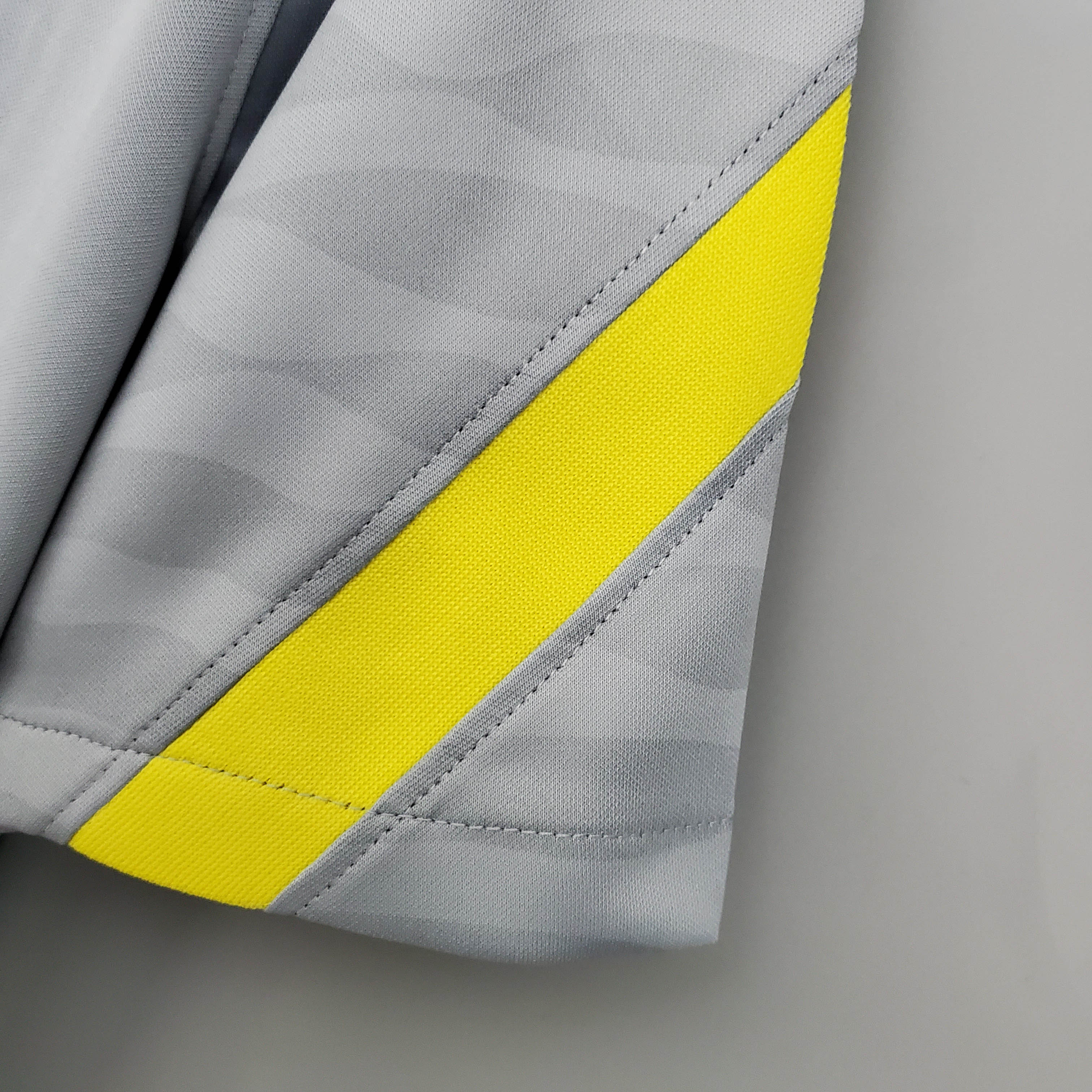 2021-2022 Chelsea Training Suit Grey — view 8