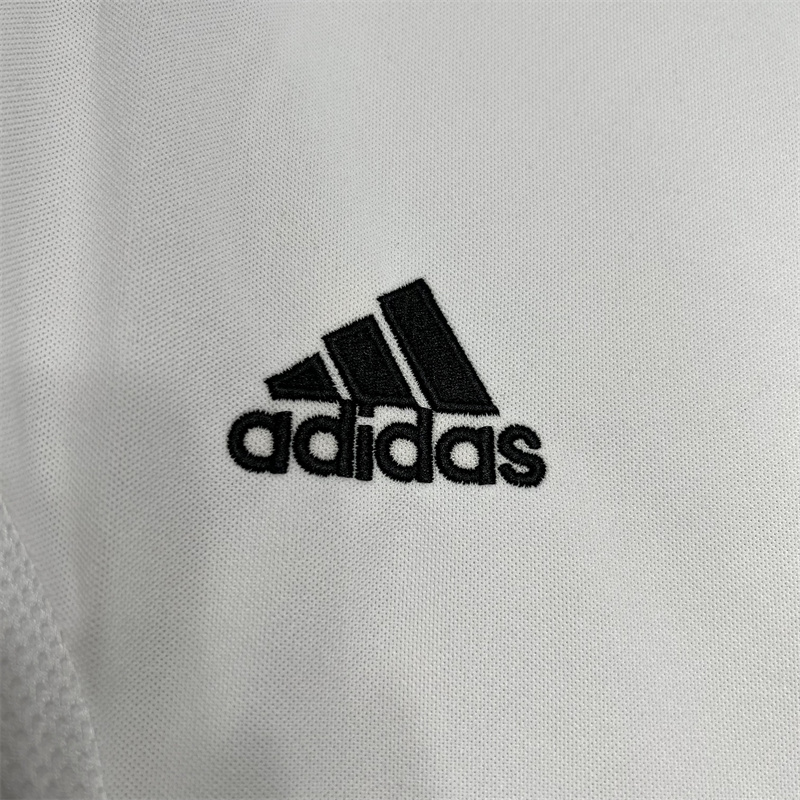 2002 Retro Germany Home Soccer Jersey AAA fan-grade — view 7