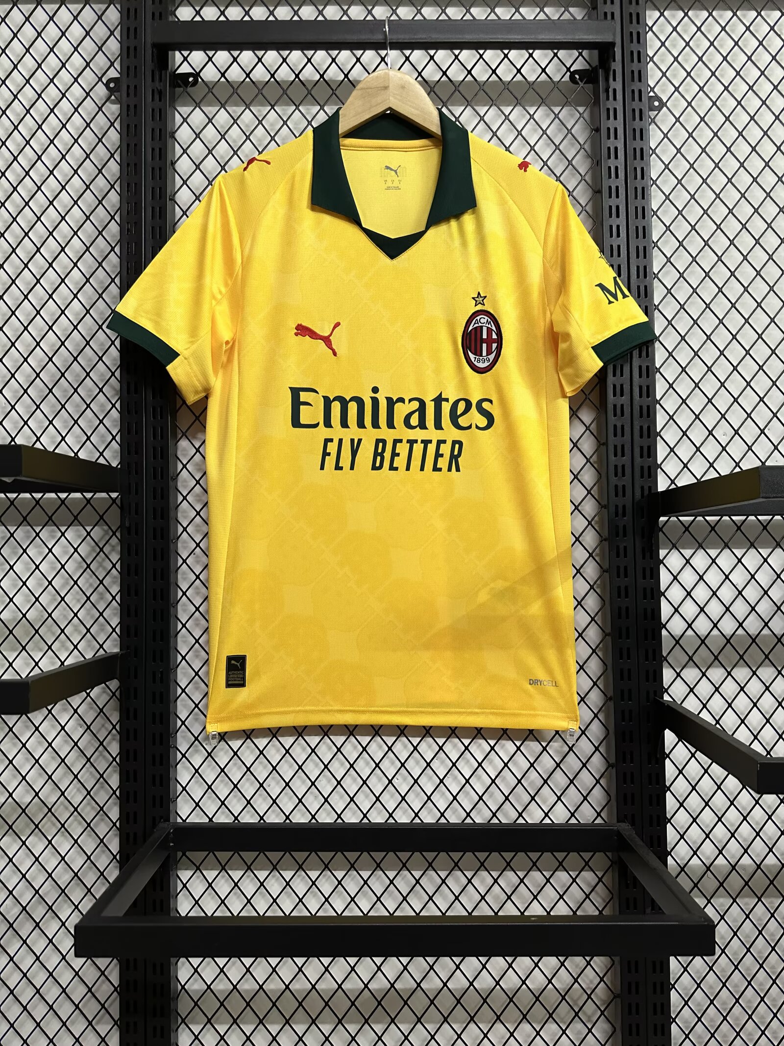 2025/2026 AC Milan Second Away Yellow Football Jersey AAA fan-grade