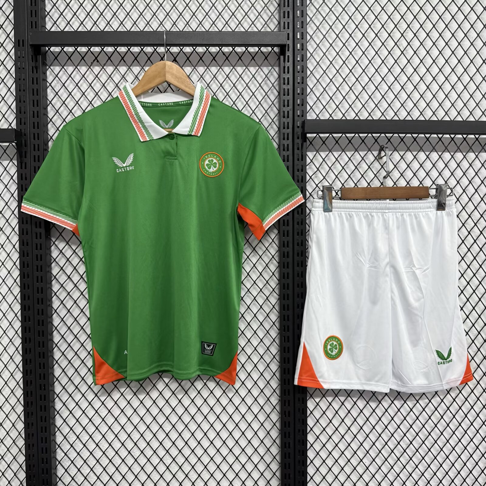 2025/2026 Ireland Home Football Jersey AAA fan-grade Kids Size