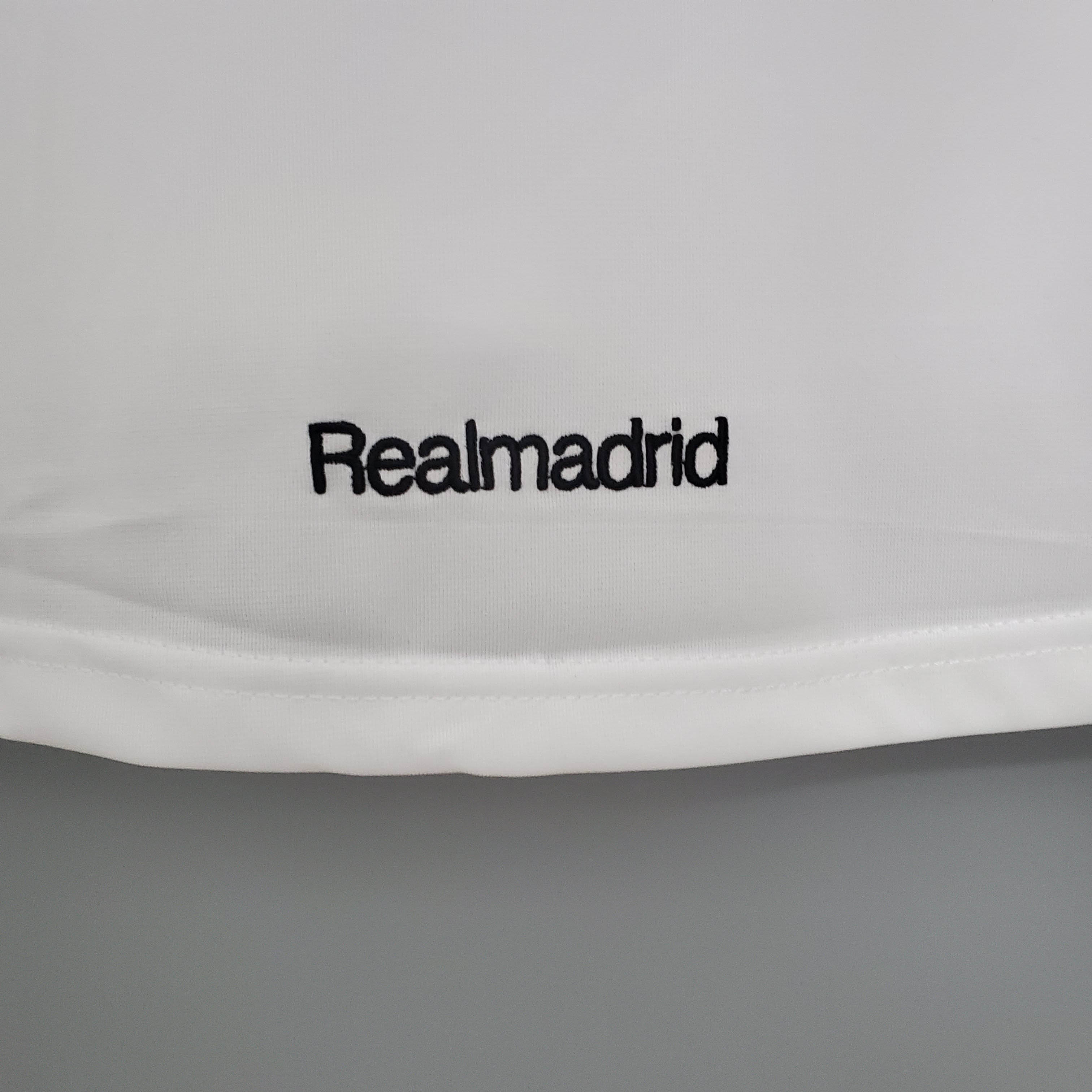 2005/2006 Retro Real Madrid Home — view 10