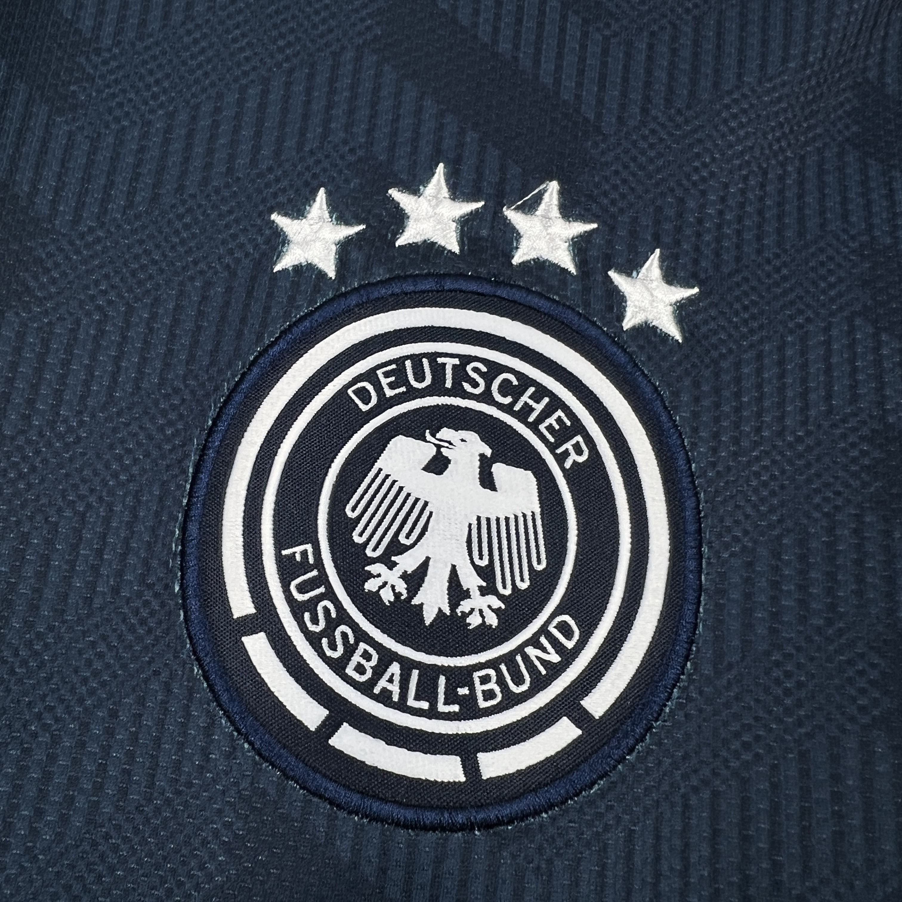 2026 Camiseta de Fútbol Visitante de Manga Larga de Alemania — view 6
