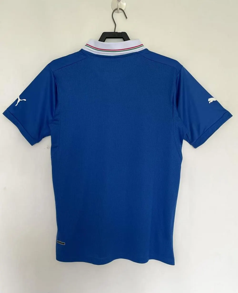 2012 Retro Italy Home Soccer Shirt AAA fan-grade — view 2