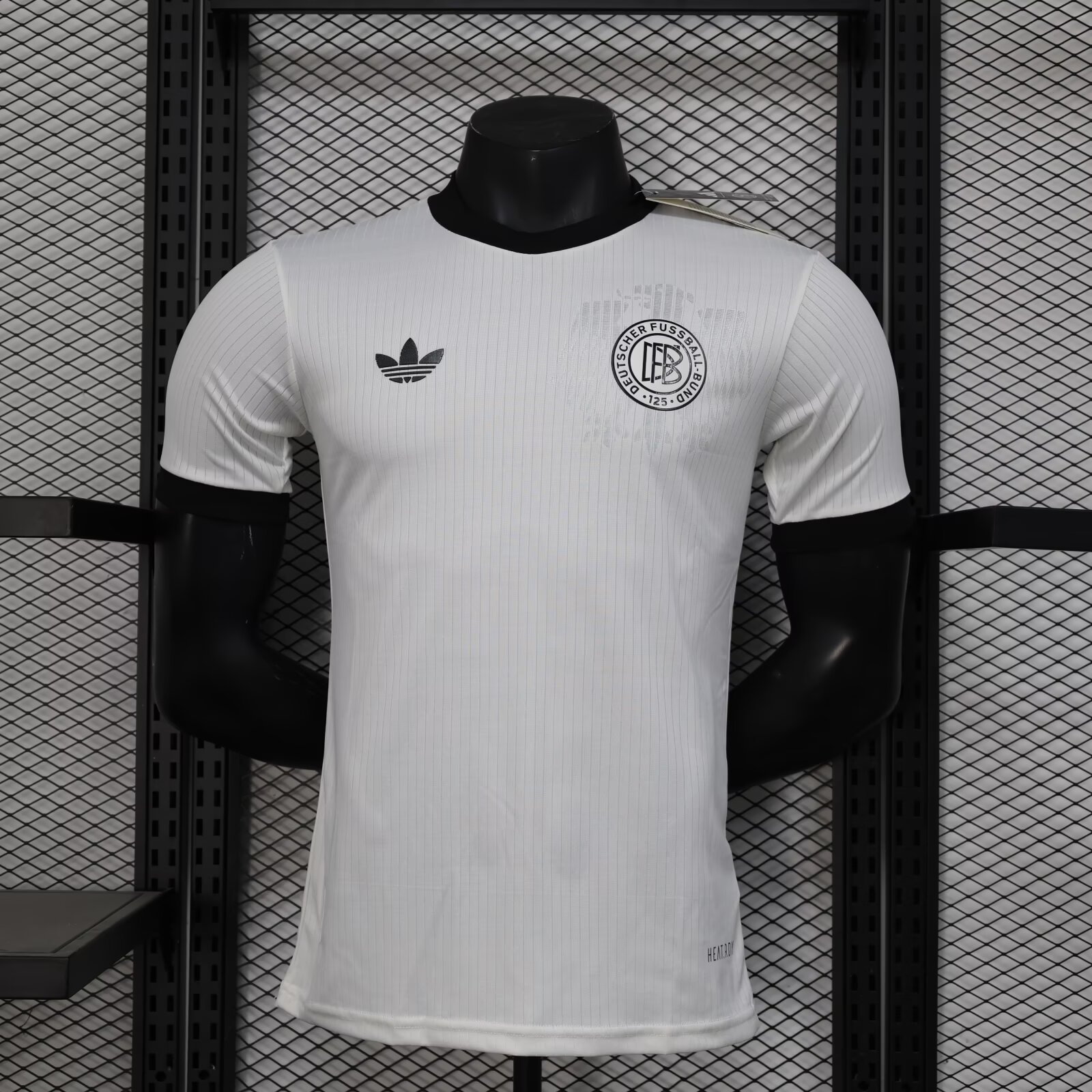 2025/2026 Spielerversion Deutschland 125. Jubiläumsausgabe Fußballtrikot Thai-Qualität