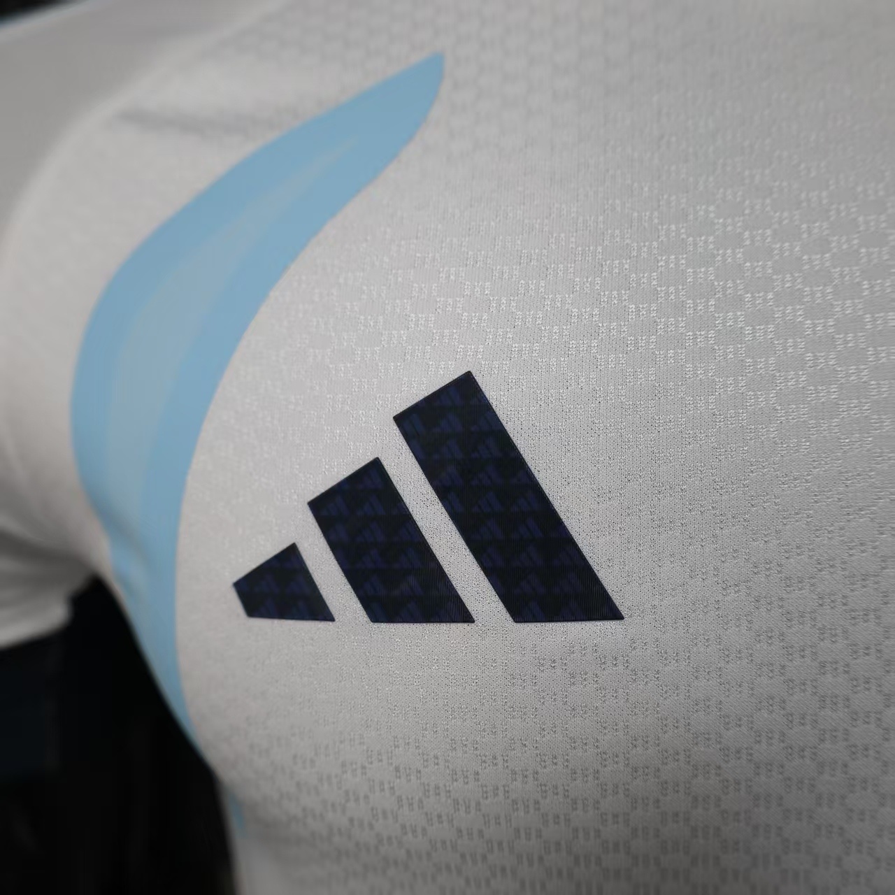 2026 Player Version Argentina Train Jersey AAA fan-grade — view 4