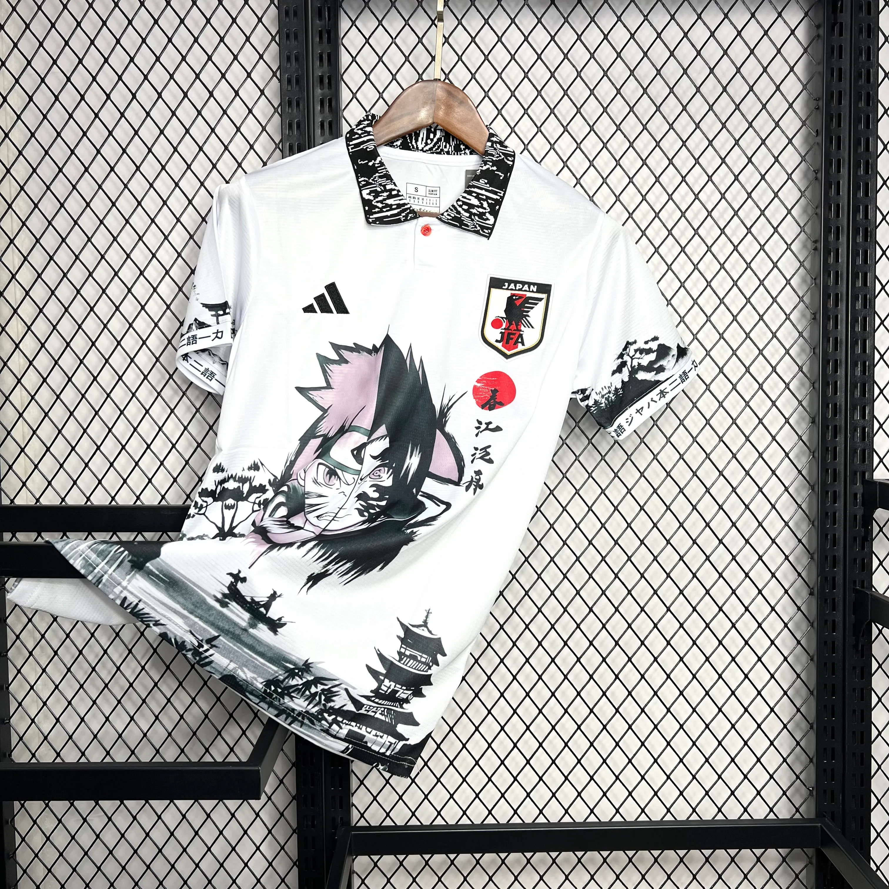 2024-2025 Japan うずまきナルト Uchiha Sasuke Jersey AAA fan-grade — view 3