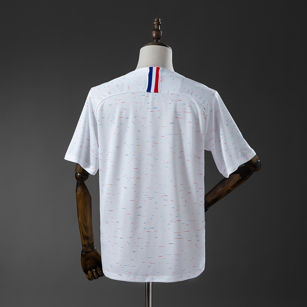 Maillot de foot extérieur France 2018 Rétro AAA qualité fan — view 2