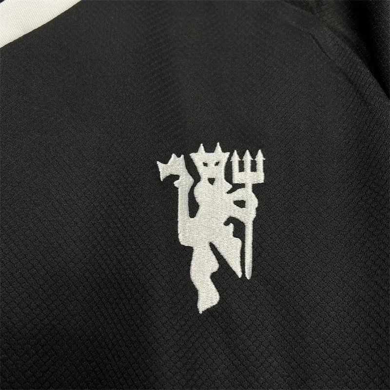 2024/2025 Manchester United Fourth goalkeeper Jersey — view 6