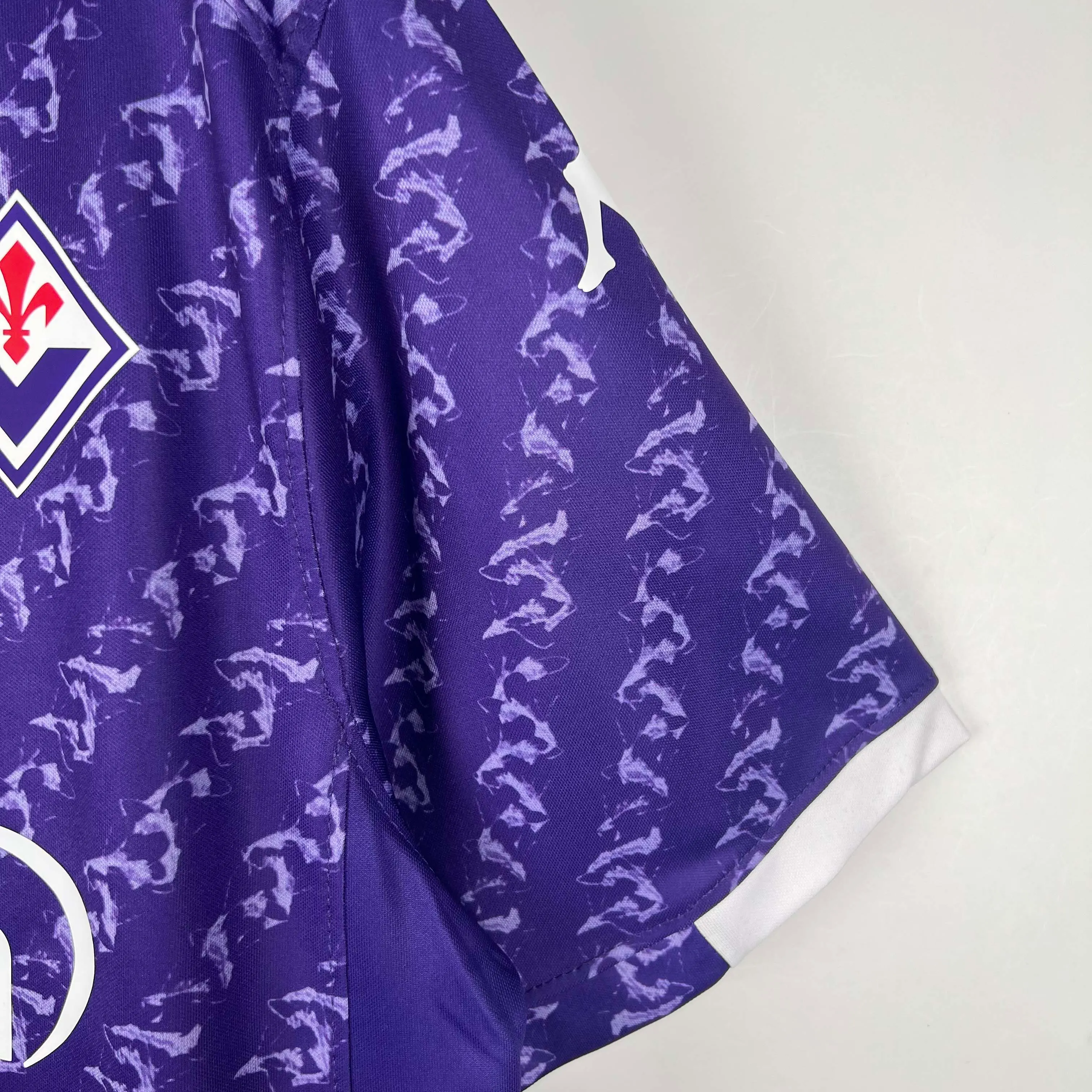 2023/2024 Fiorentina Home Soccer Jersey AAA fan-grade — view 7