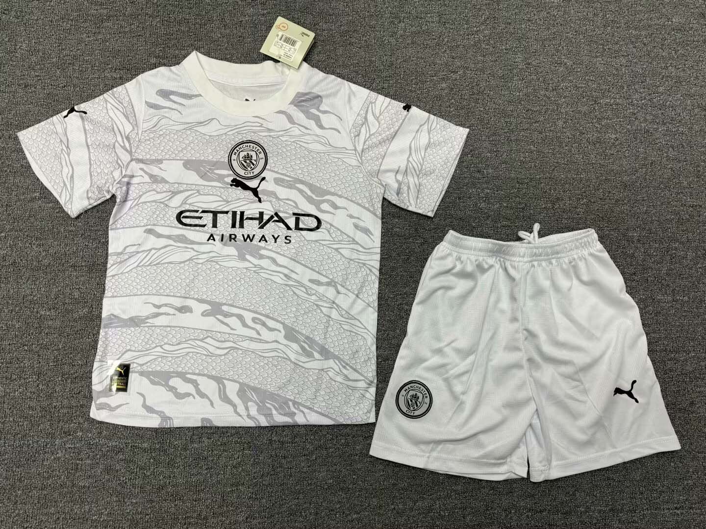 Camisa de Futebol Manchester City Edição Especial Cinza 2023/2024 Qualidade Tailandesa Tamanho Infantil