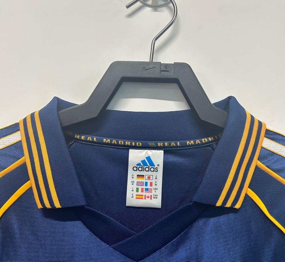 1998/2000 Retro Real Madrid Third Away Football Jersey AAA fan-grade — view 3