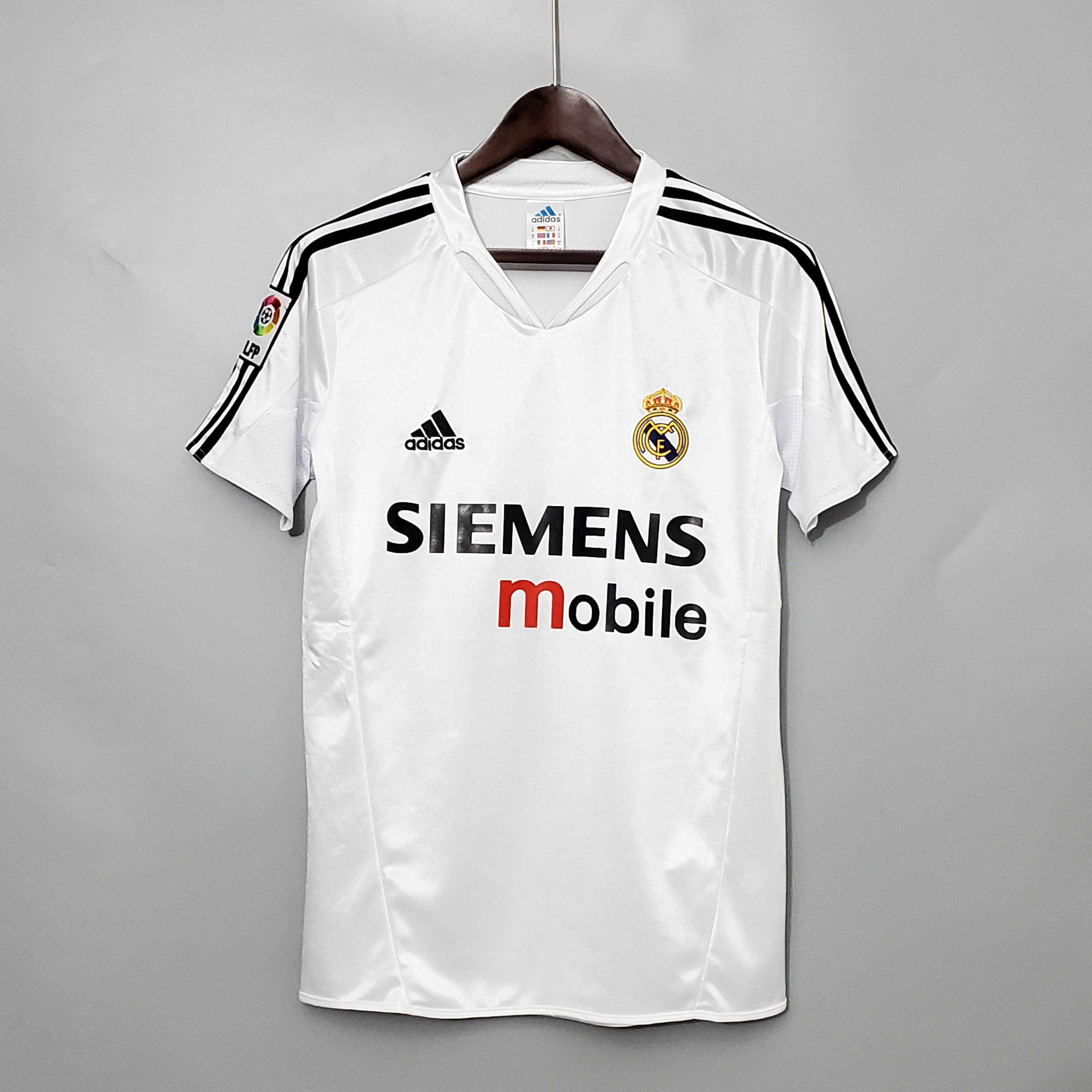 2004/2005 Retro Real Madrid Home — main view