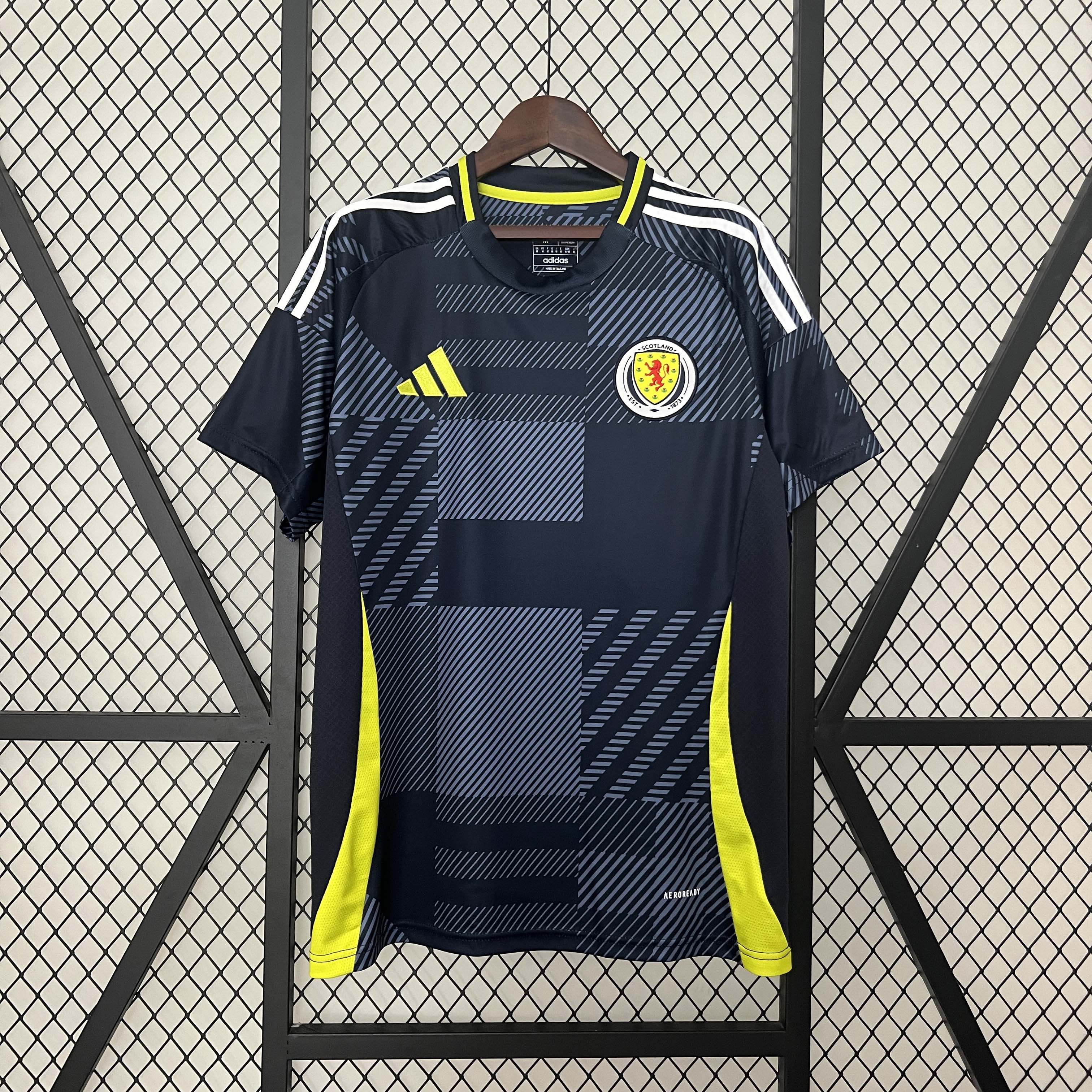 2024 Scotland National Team Home Football Shirt AAA fan-grade