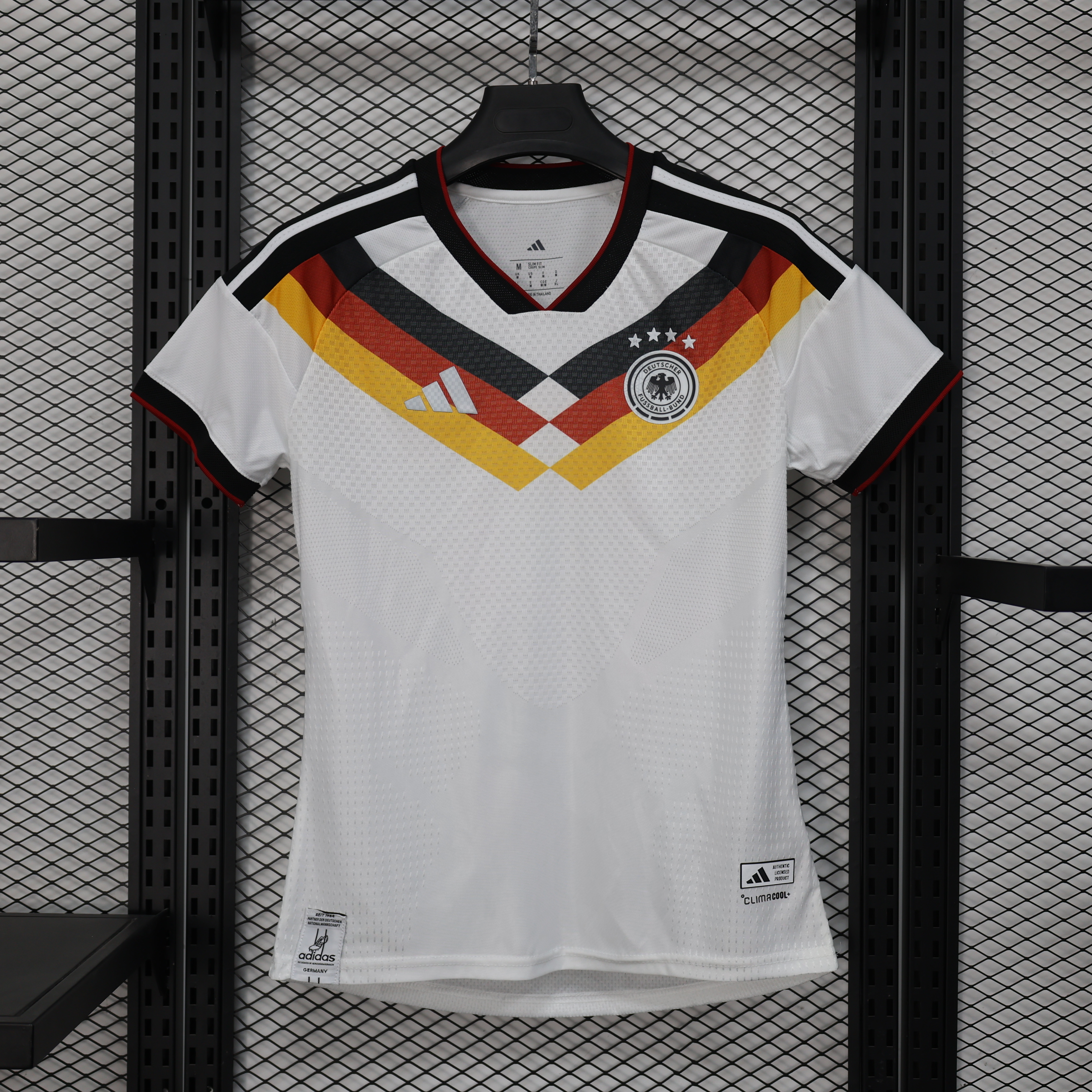 2026 Spielerversion Deutschland Heim Damen Fußballtrikot AAA Fan-Qualität