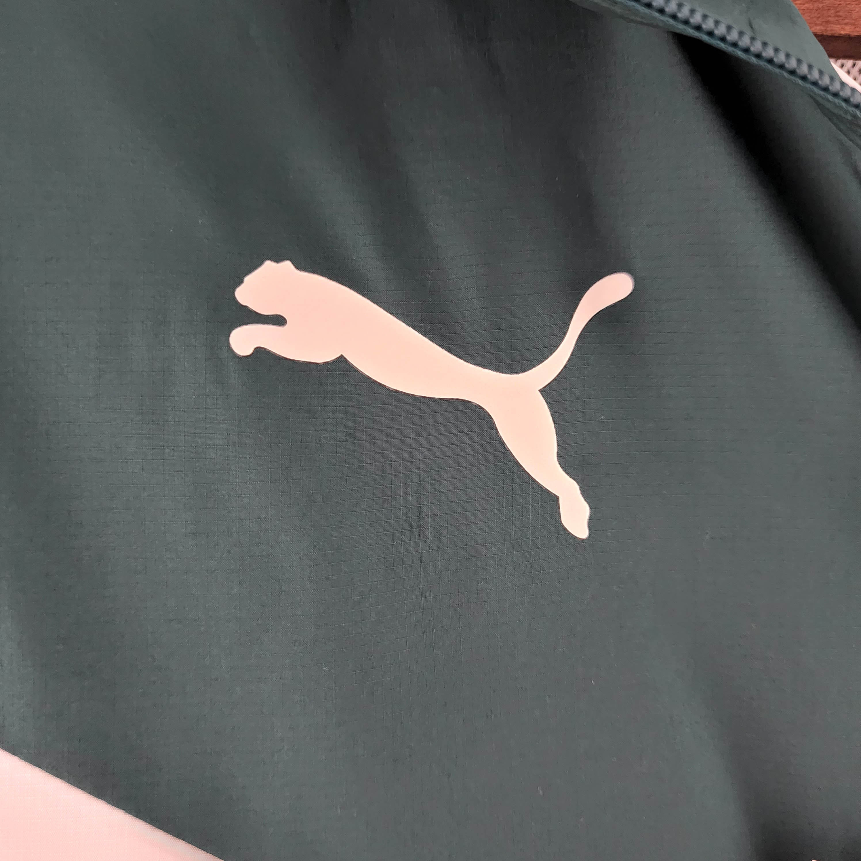 2022 Italy Windbreaker White-Green — view 4