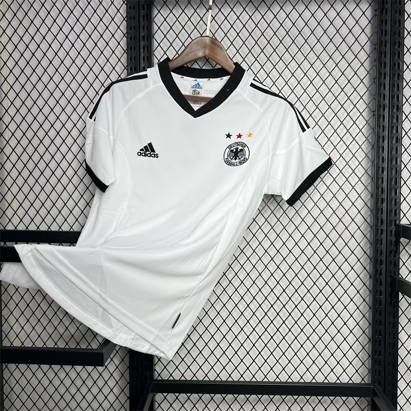 2002 Retro Germany Home Soccer Jersey AAA fan-grade — view 3