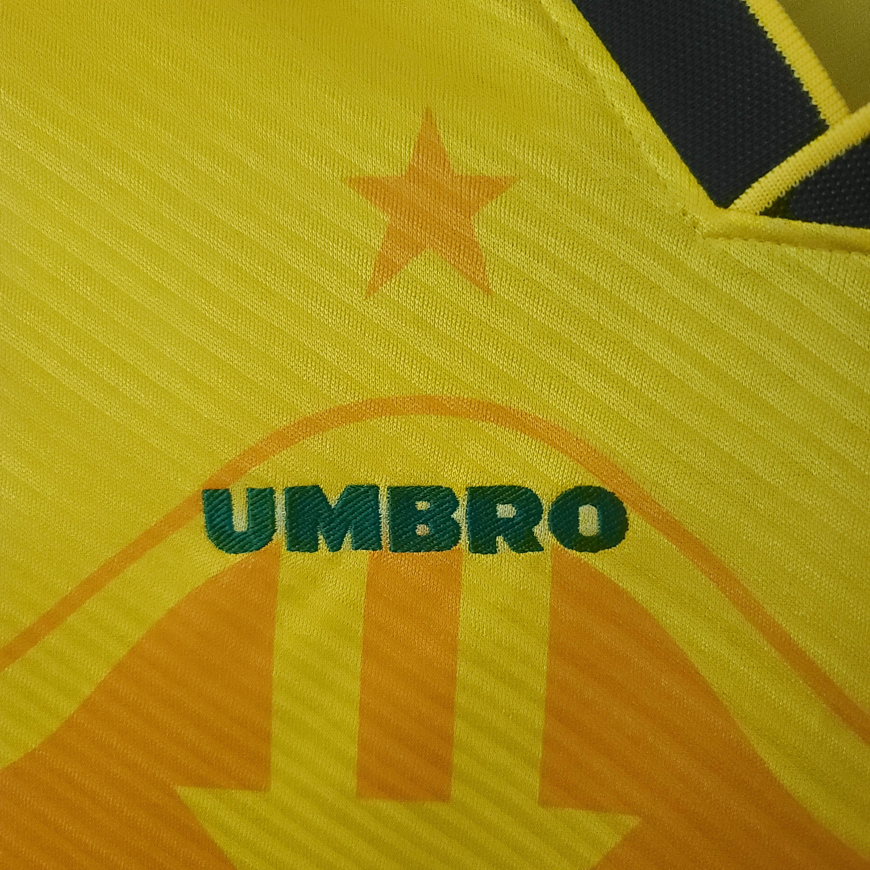 1994 Retro Brasilien Heim Fußballtrikot — view 4