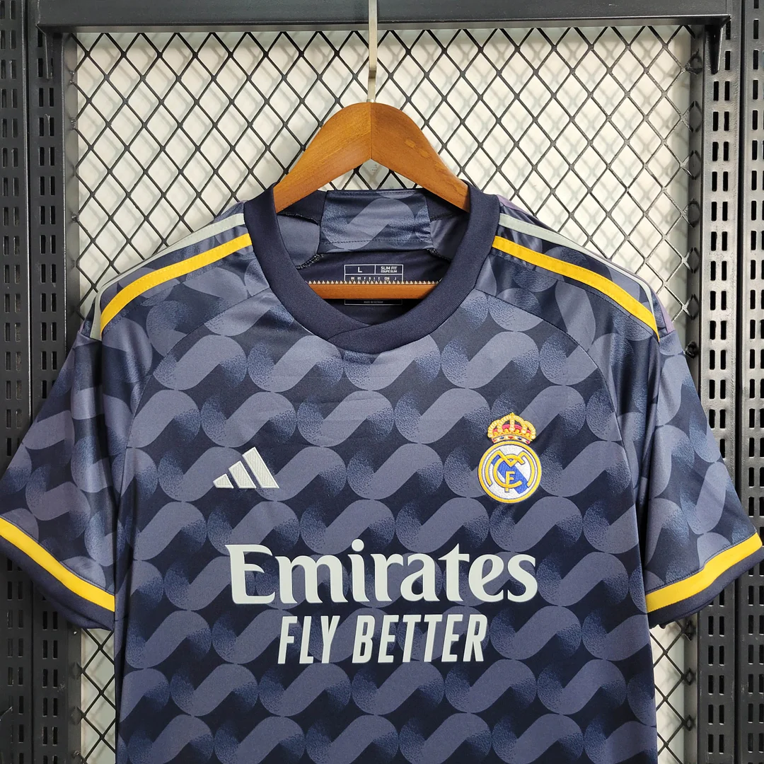 2023/2024 Real Madrid Away Football Shirt — view 5