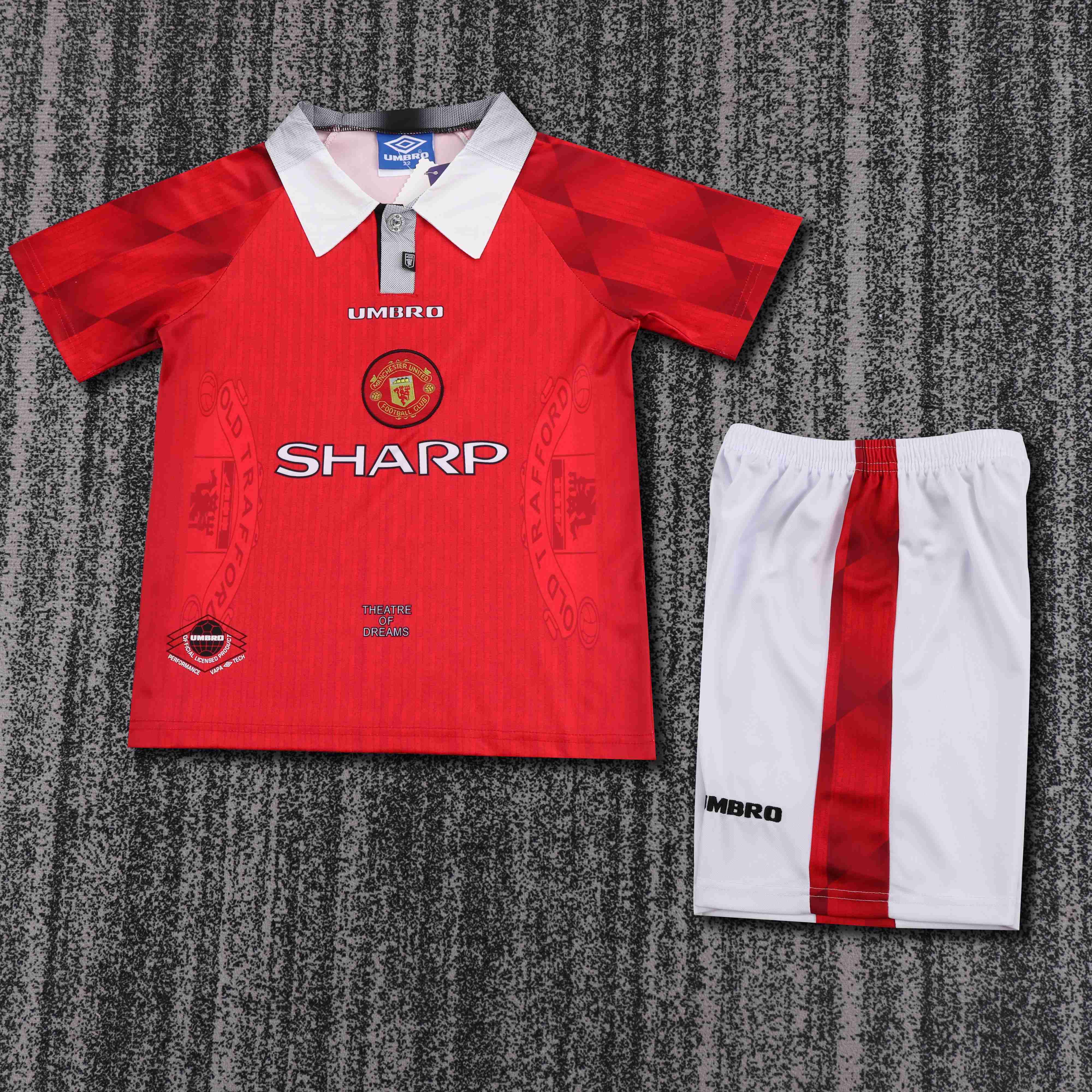 Maillot de football domicile rétro Manchester United 1996-1997 Qualité Thaï Taille Enfant