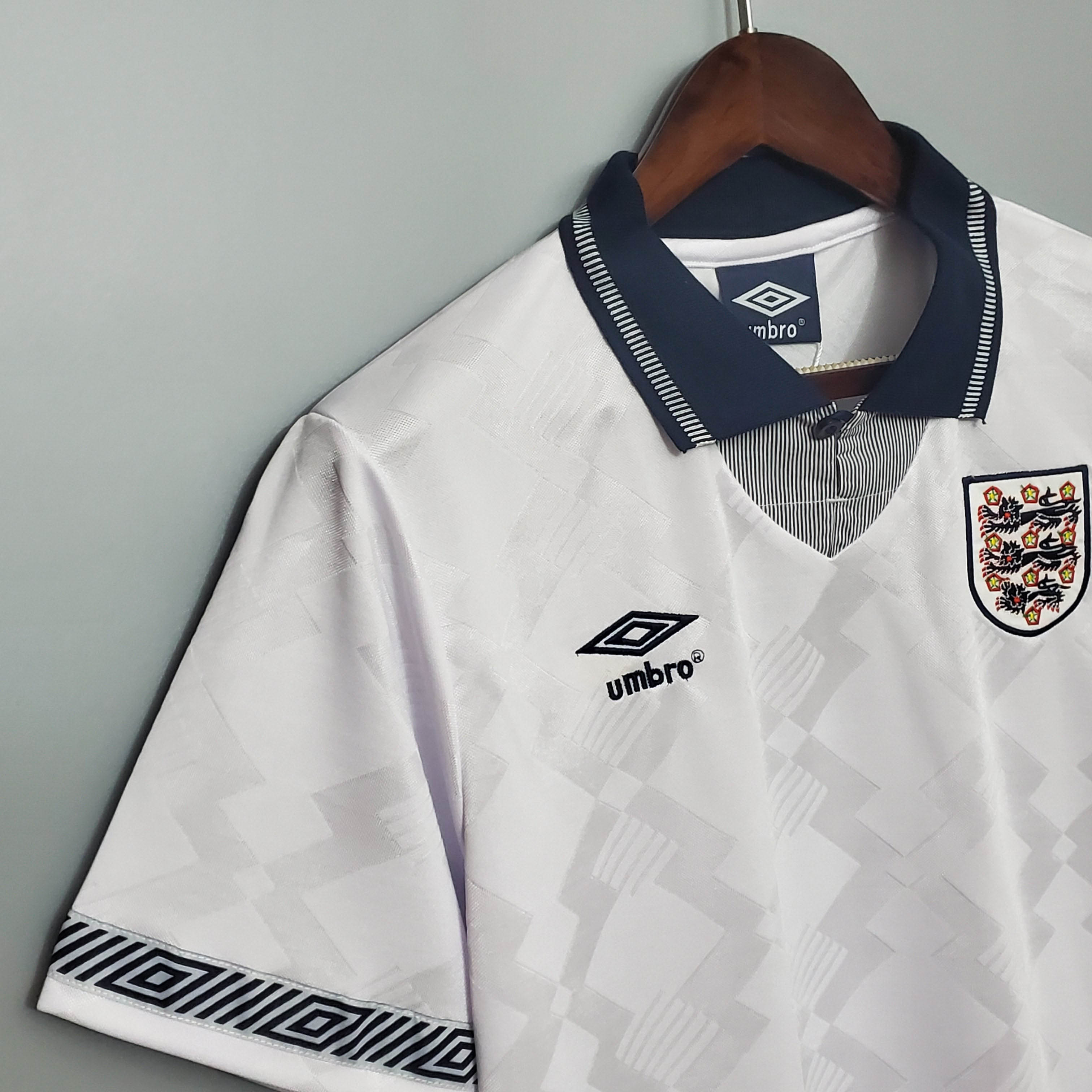 1990 Retro England Home Soccer Jersey 1:1 Thai Quality — view 6