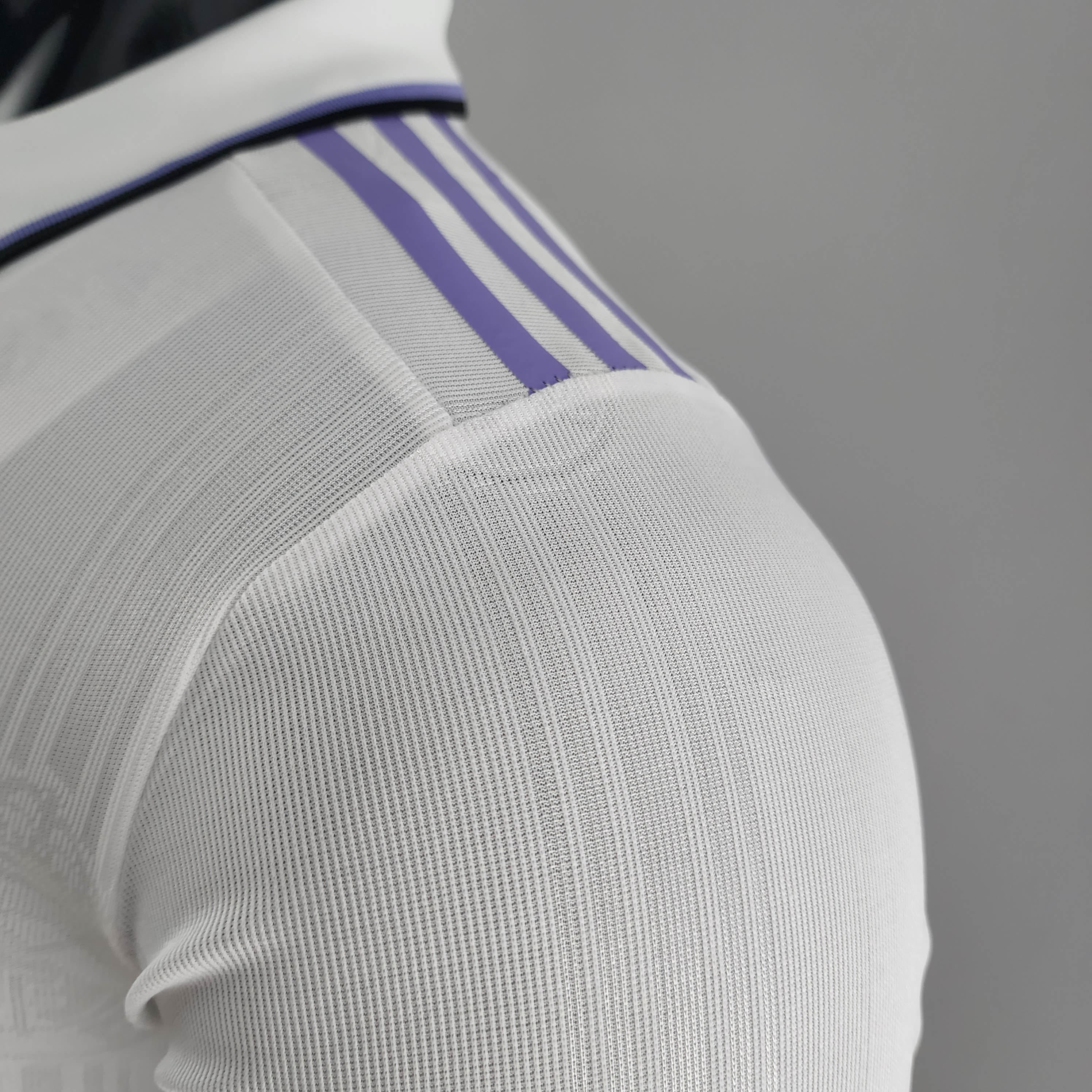 2022/2023 Long Sleeve Player Version Real Madrid Home AAA fan-grade — view 8