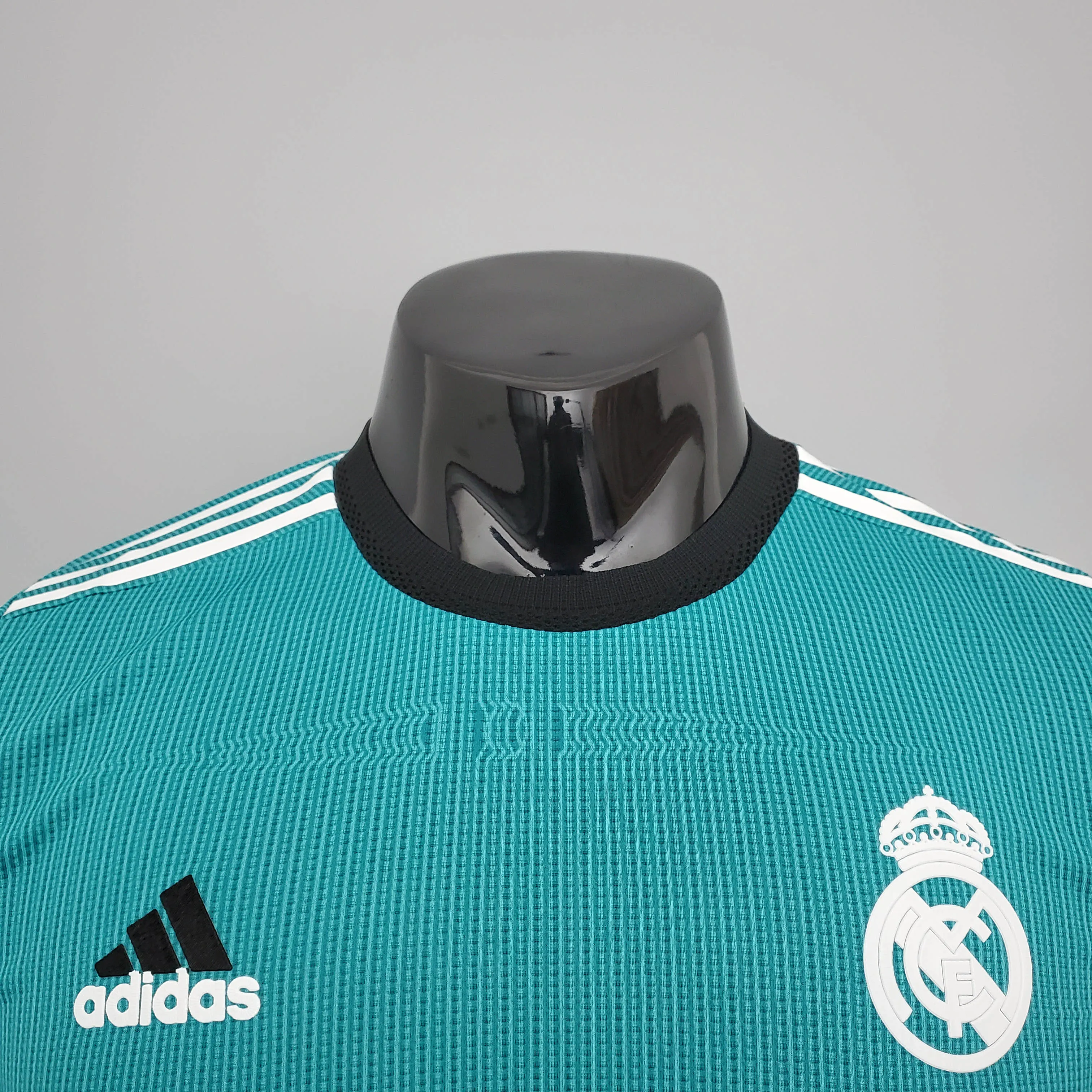 2021/2022 Real Madrid Player Version Third Away AAA fan-grade — view 8