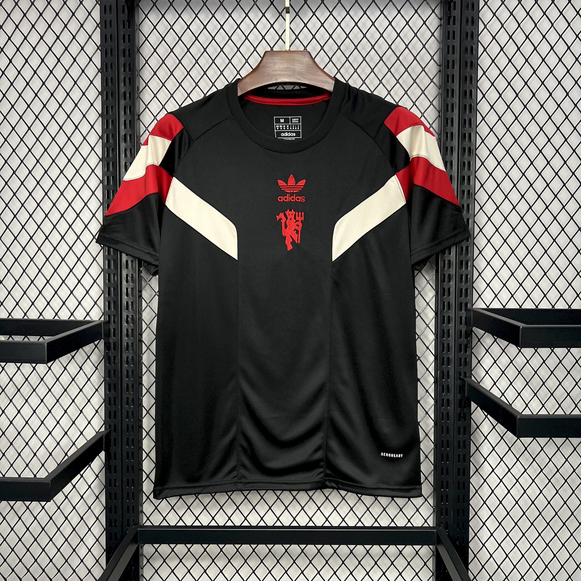 2024/2025 Manchester United Originals Tee Black Jersey AAA fan-grade