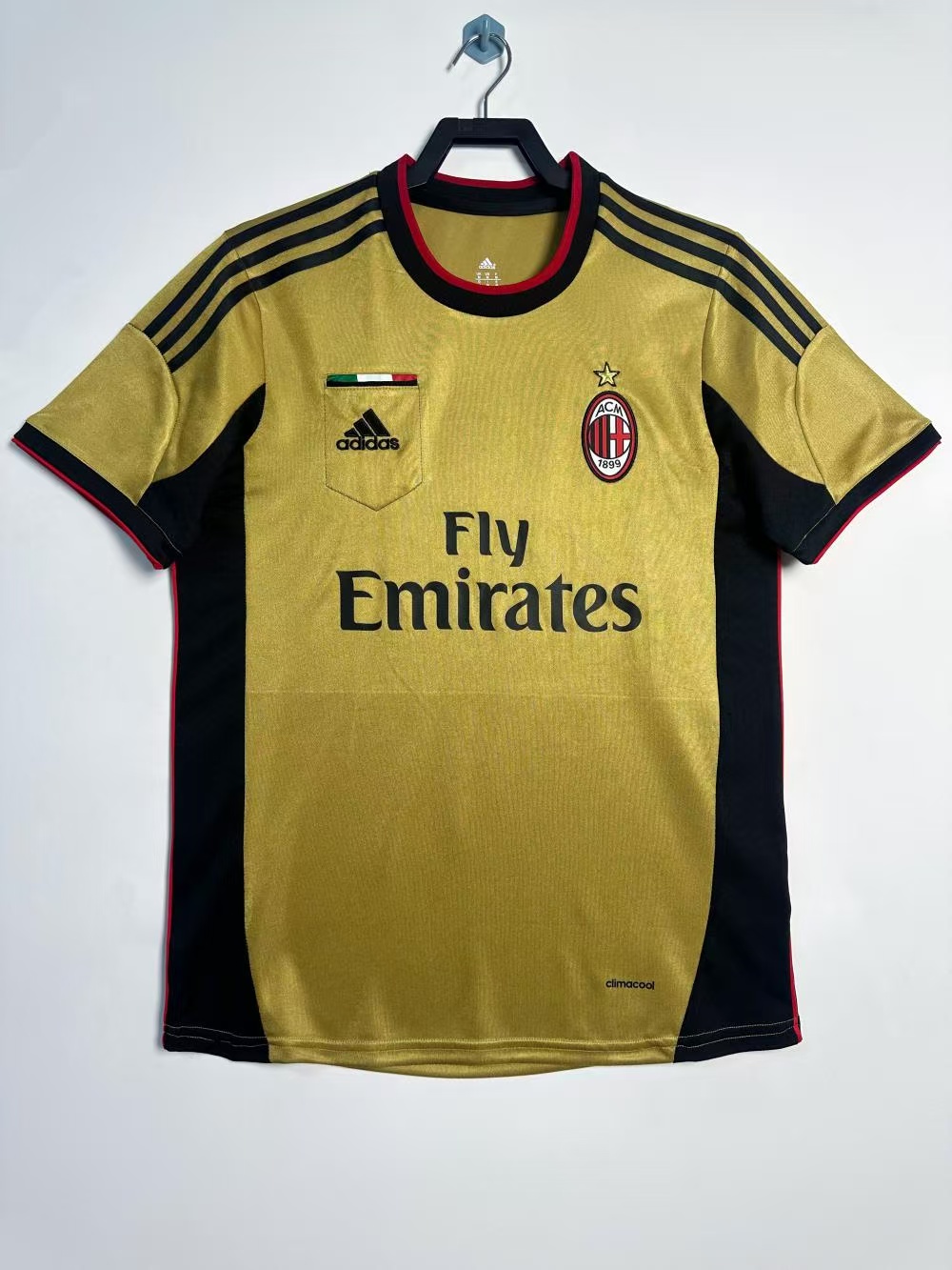 2013/2014 レトロ ACミラン アウェイ サッカーシャツ タイ品質