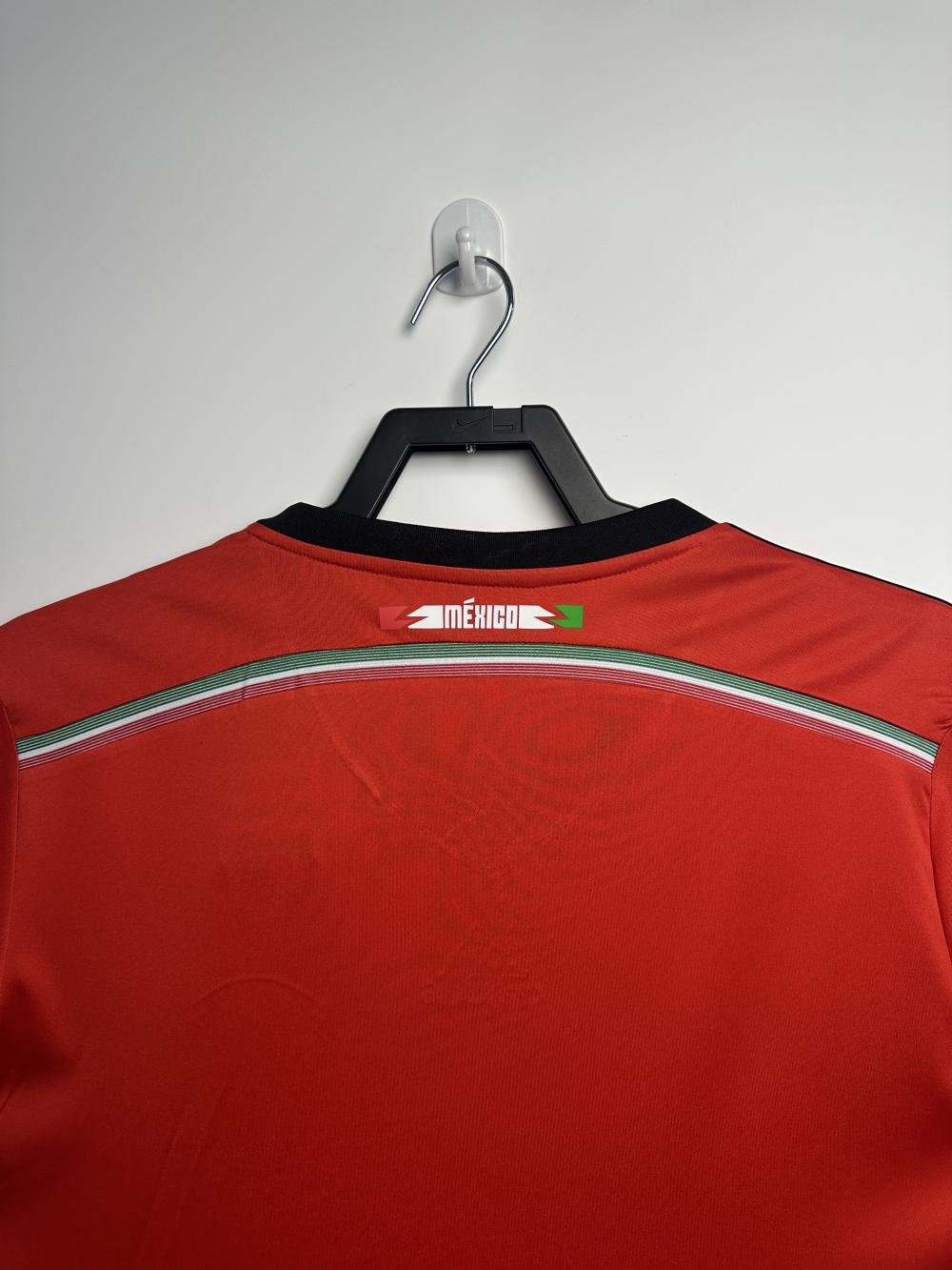 2014 Retro Mexico Away Soccer Jersey AAA fan-grade — view 4